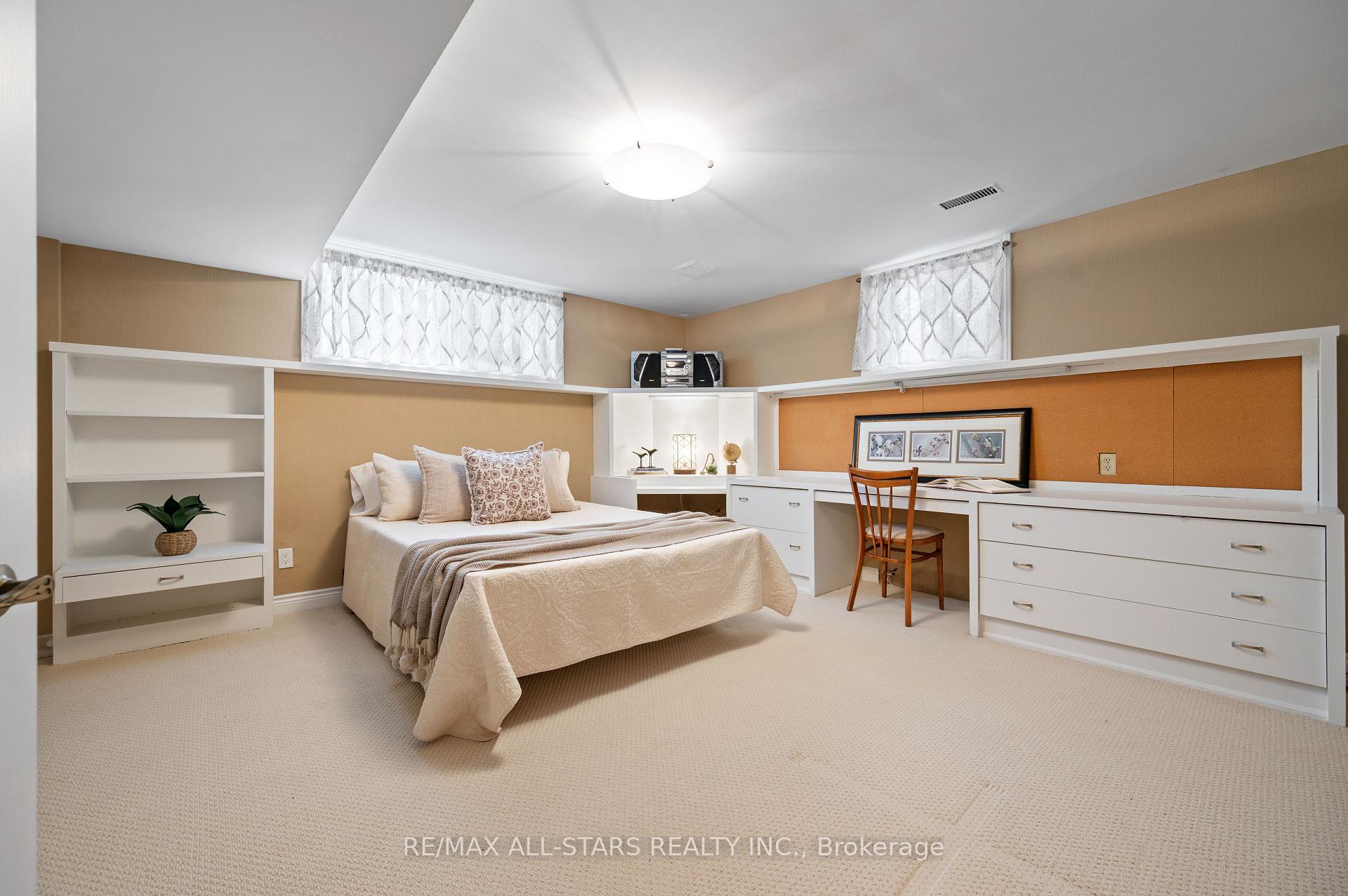 Photo 47 of 6 Boyd Court, Markham, Victoria Square — HOMEH