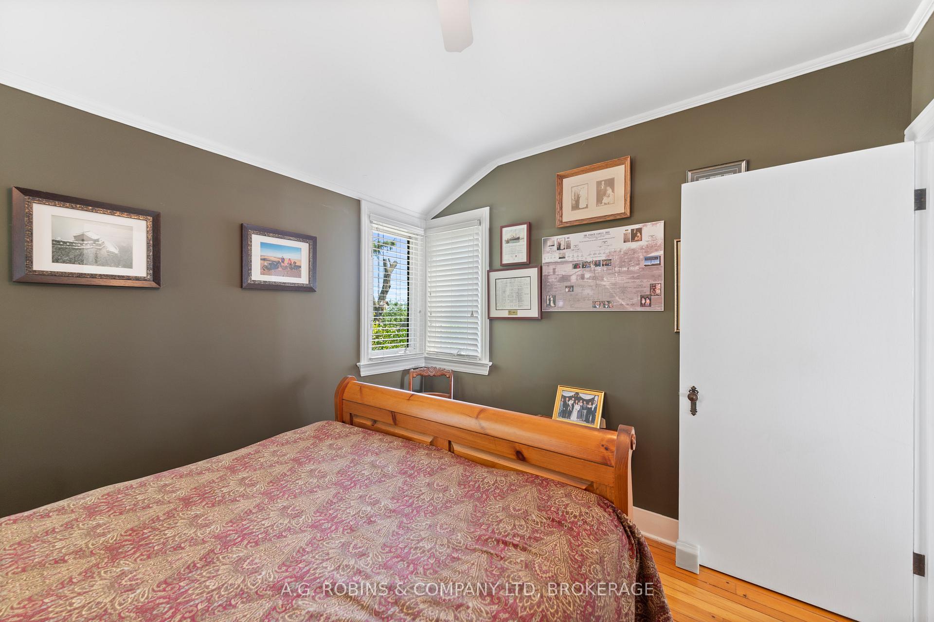 Photo 17 of 10773 Lakeshore Road, Wainfleet, Lakeshore — HOMEH