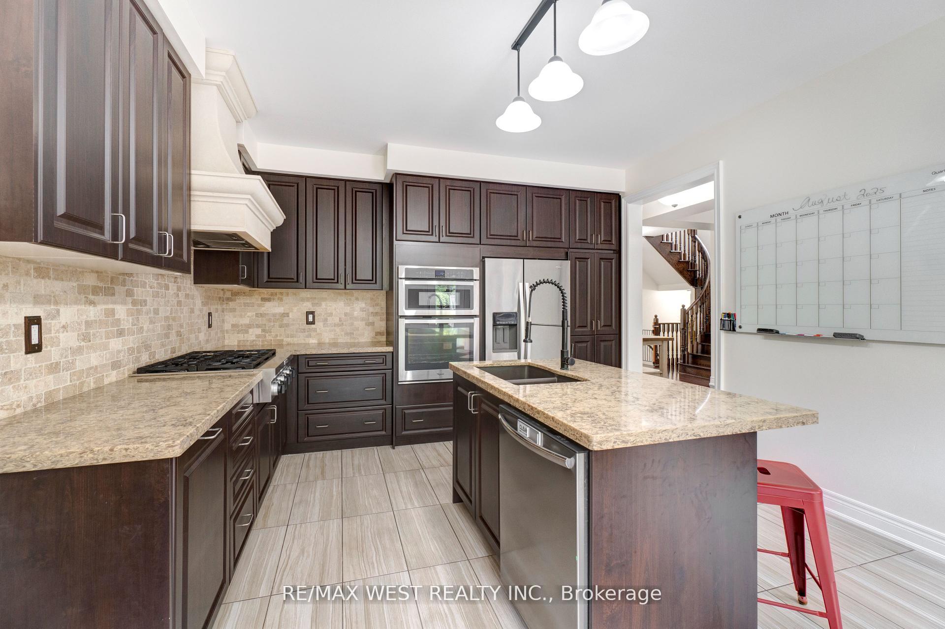 Photo 8 of 32 Brookwater Crescent, Caledon, Rural Caledon — HOMEH