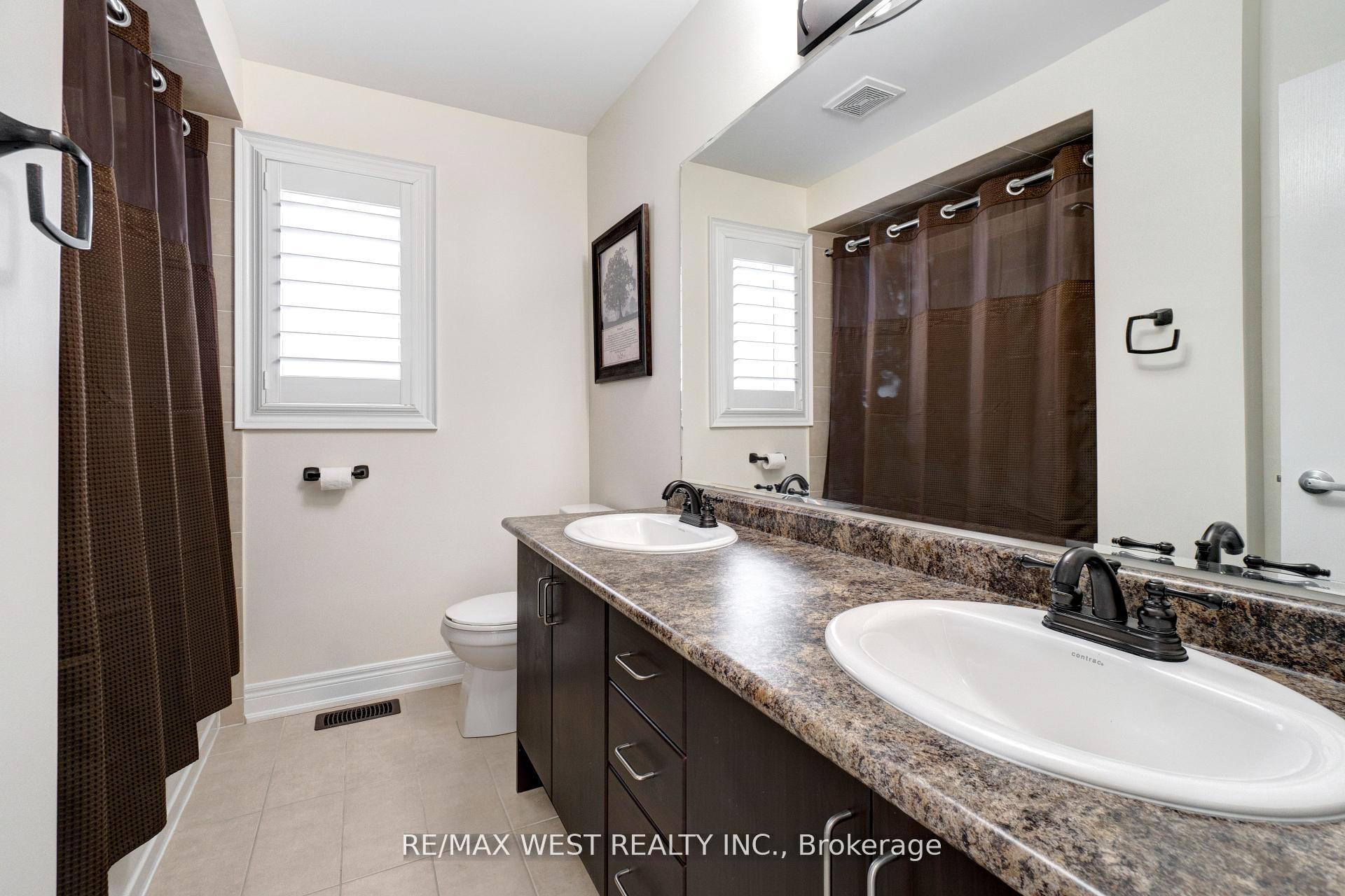 Photo 15 of 32 Brookwater Crescent, Caledon, Rural Caledon — HOMEH
