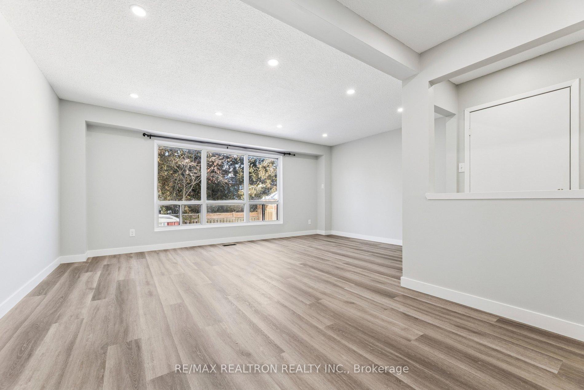 Photo 25 of Unit Main, 1448 Ritson Road, Oshawa, Lakeview — HOMEH
