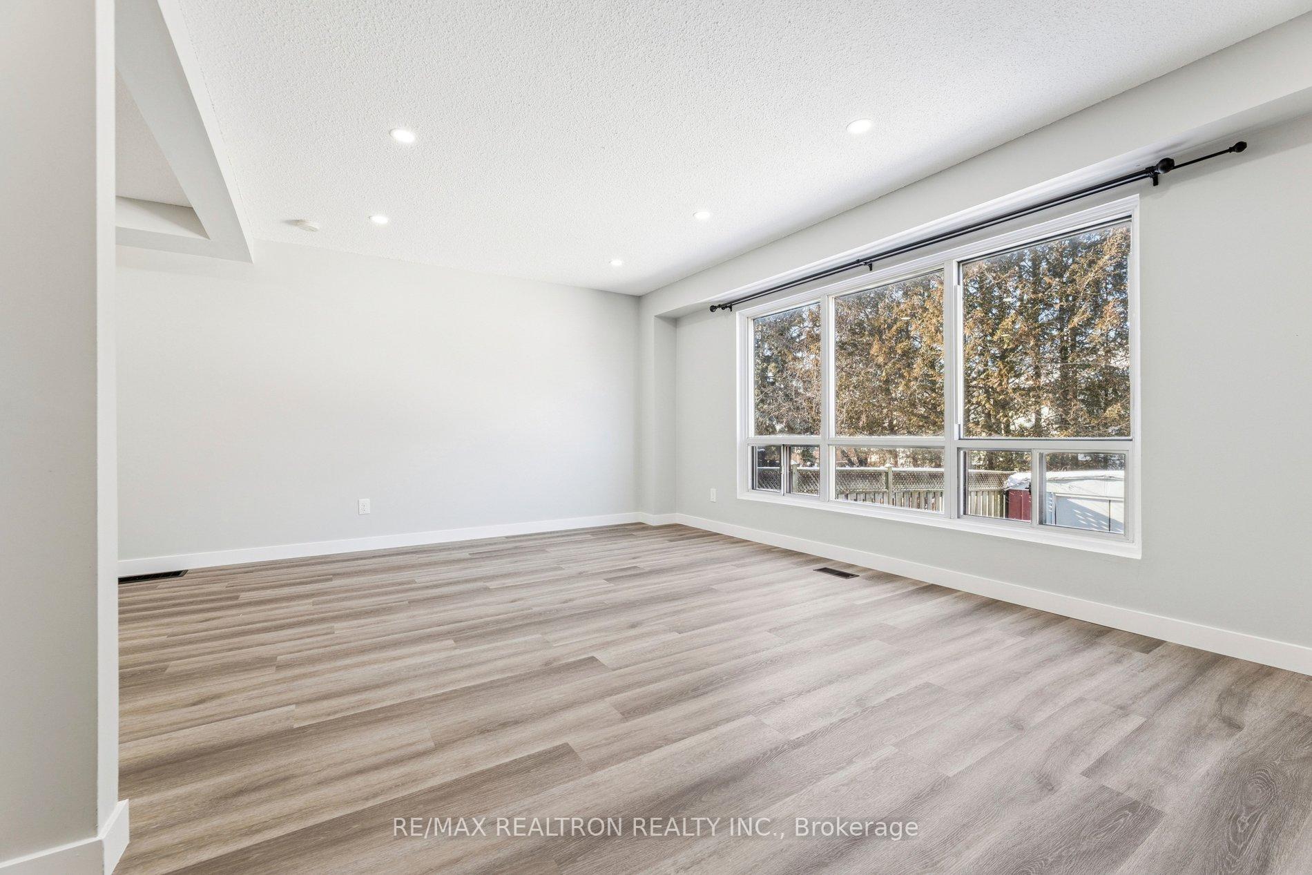 Photo 13 of Unit Main, 1448 Ritson Road, Oshawa, Lakeview — HOMEH