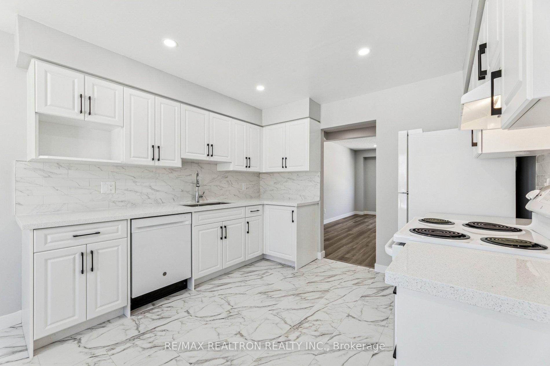 Photo 9 of Unit Main, 1448 Ritson Road, Oshawa, Lakeview — HOMEH