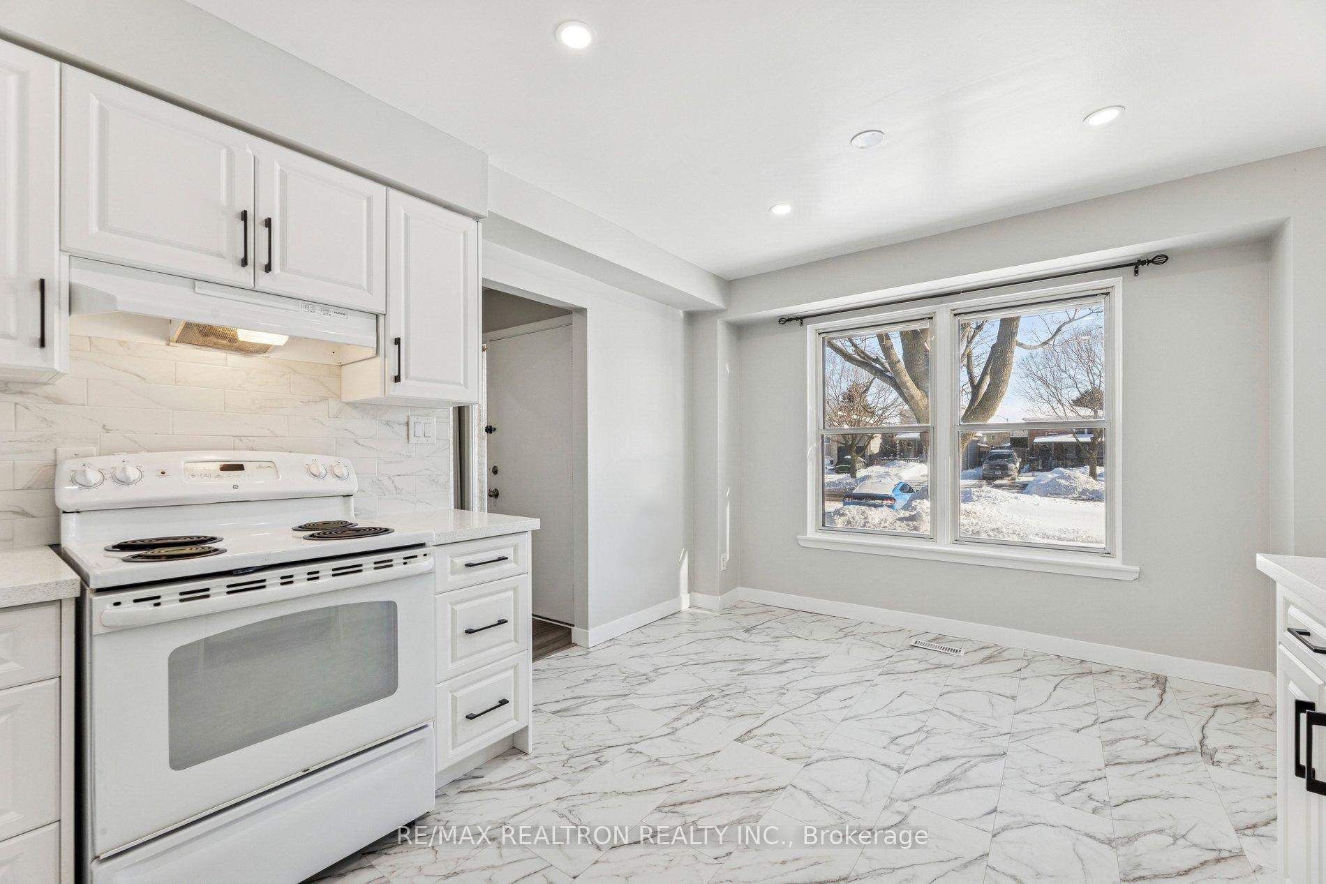 Photo 12 of Unit Main, 1448 Ritson Road, Oshawa, Lakeview — HOMEH