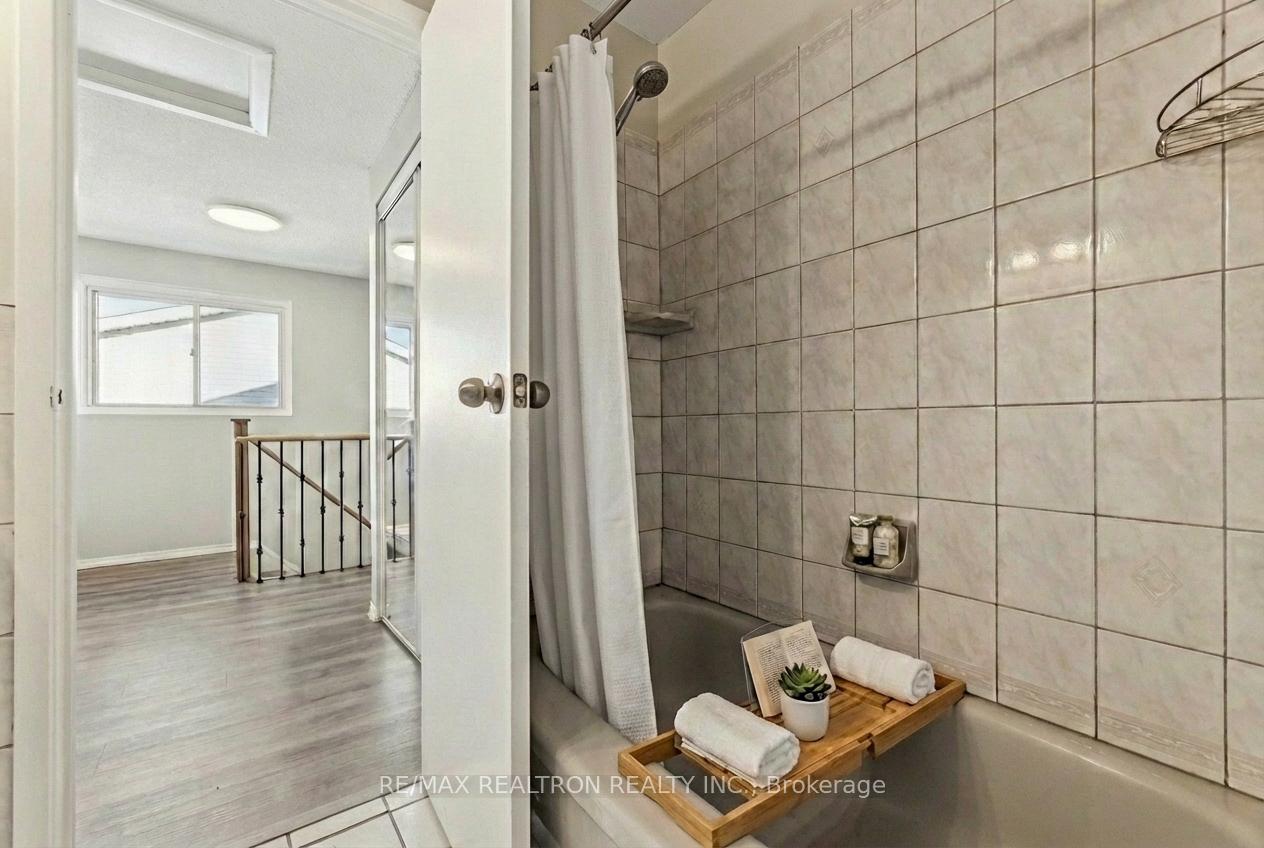 Photo 18 of Unit Main, 1448 Ritson Road, Oshawa, Lakeview — HOMEH