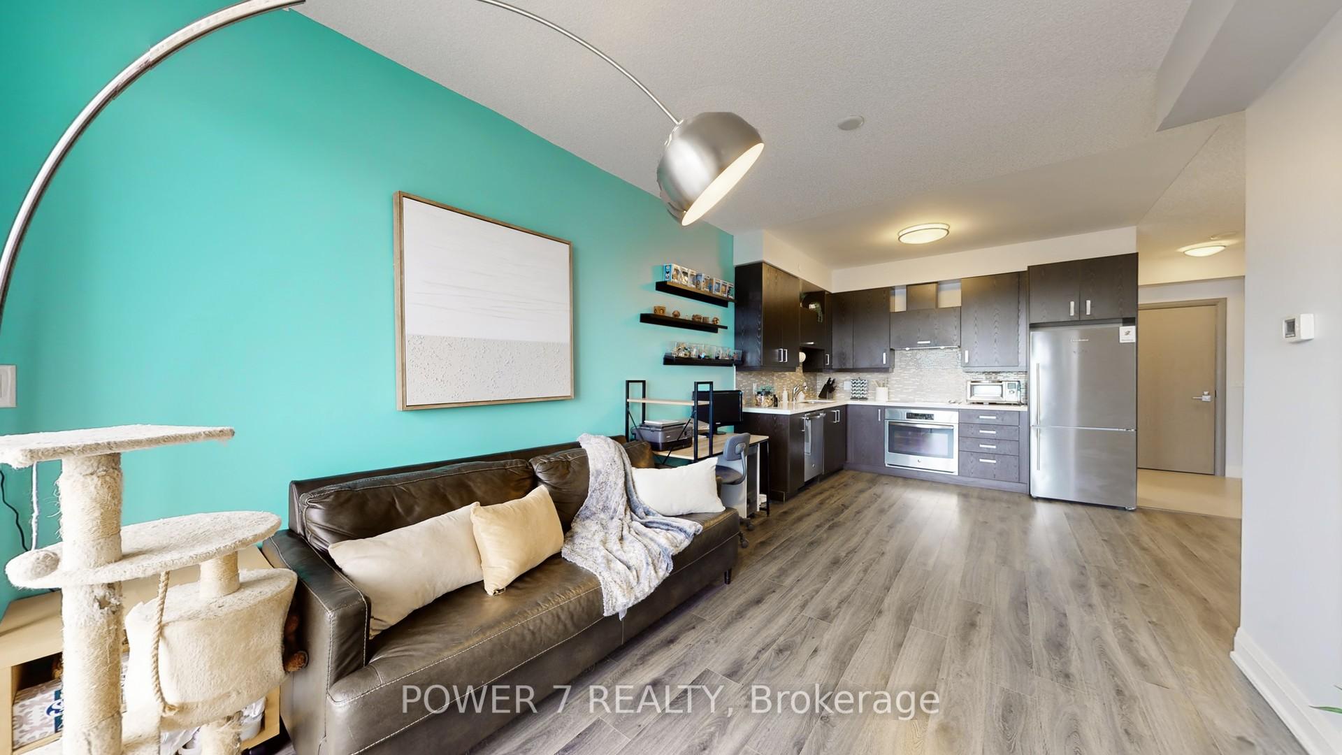 Photo 13 of Unit 718, 28 Uptown Drive, Markham, Unionville — HOMEH