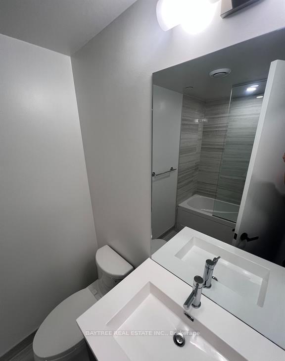 Photo 8 of Unit 1610, 195 Commerce Street, Vaughan, Vaughan Corporate Centre — HOMEH