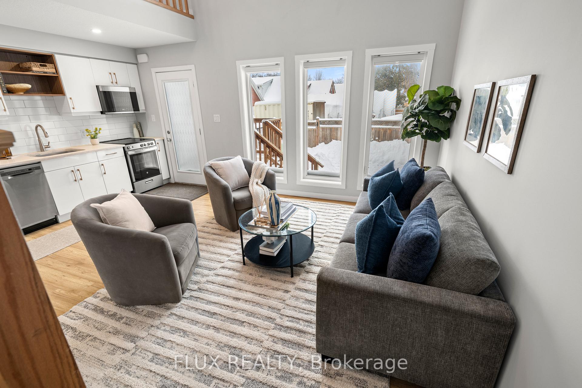 Photo 13 of 1242 King Street E, Kitchener, Eastwood — HOMEH