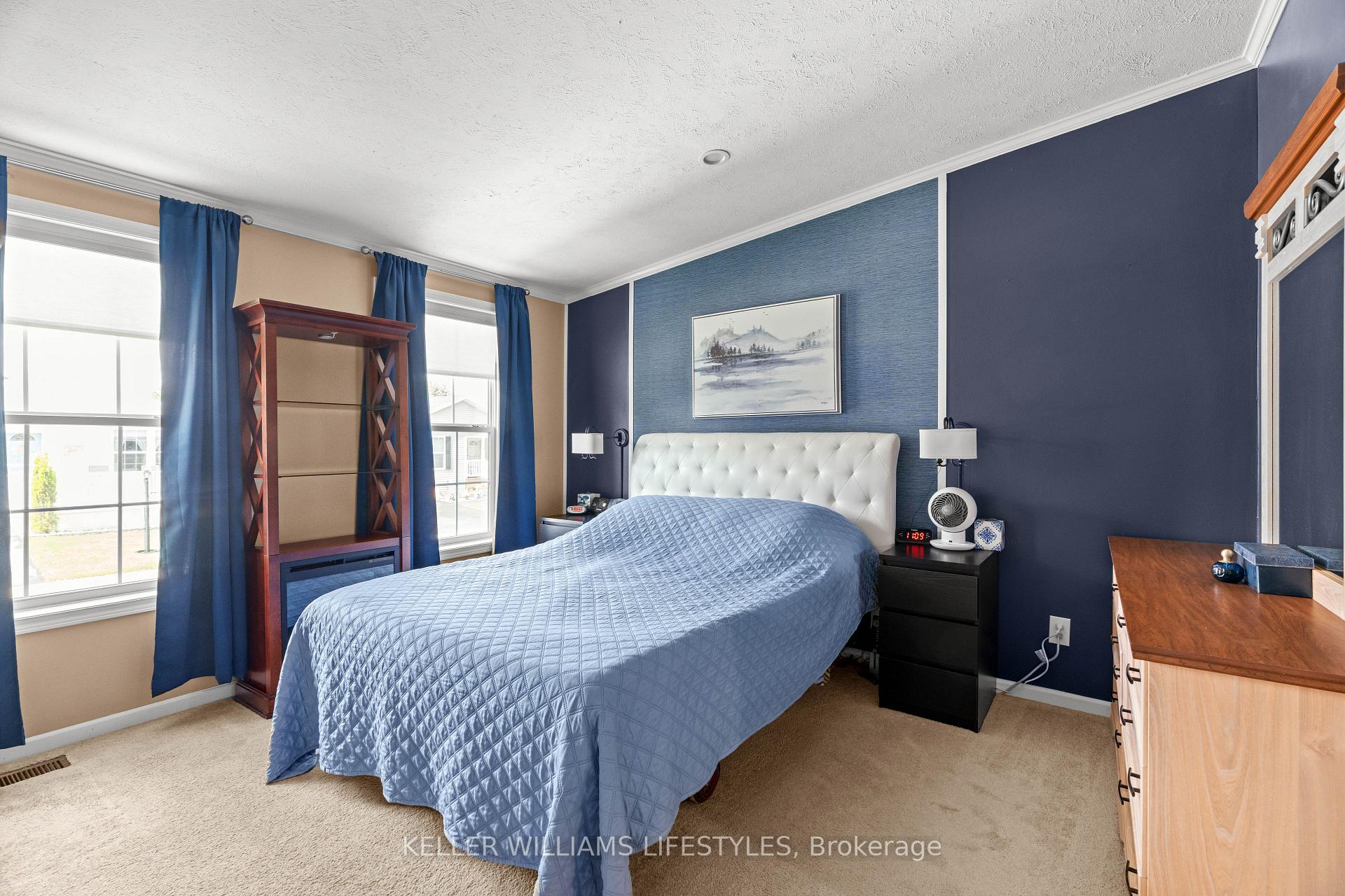 Photo 23 of 21 Kellestine Drive, Strathroy-Caradoc, SE — HOMEH