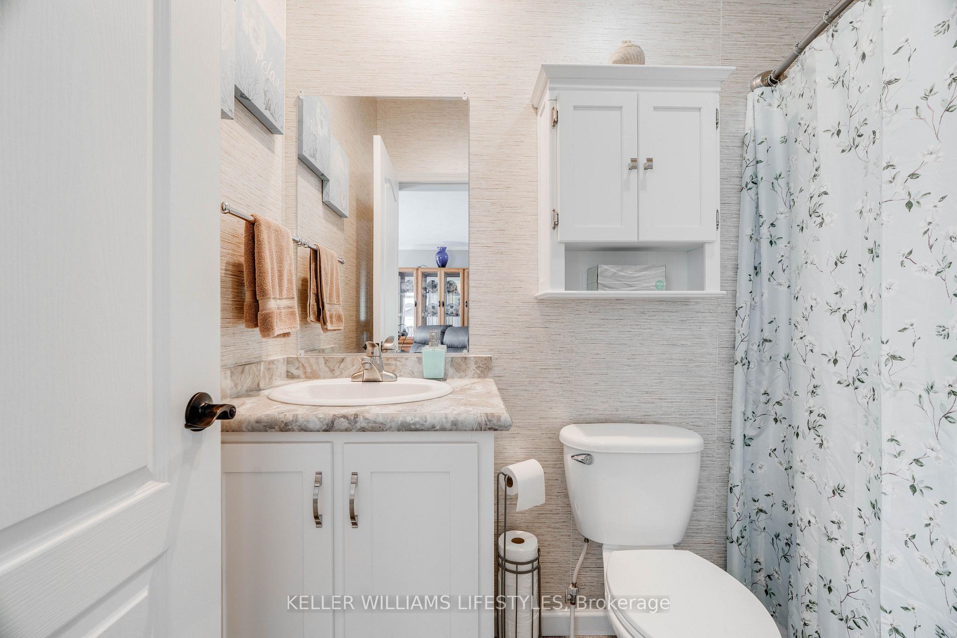 Photo 27 of 21 Kellestine Drive, Strathroy-Caradoc, SE — HOMEH
