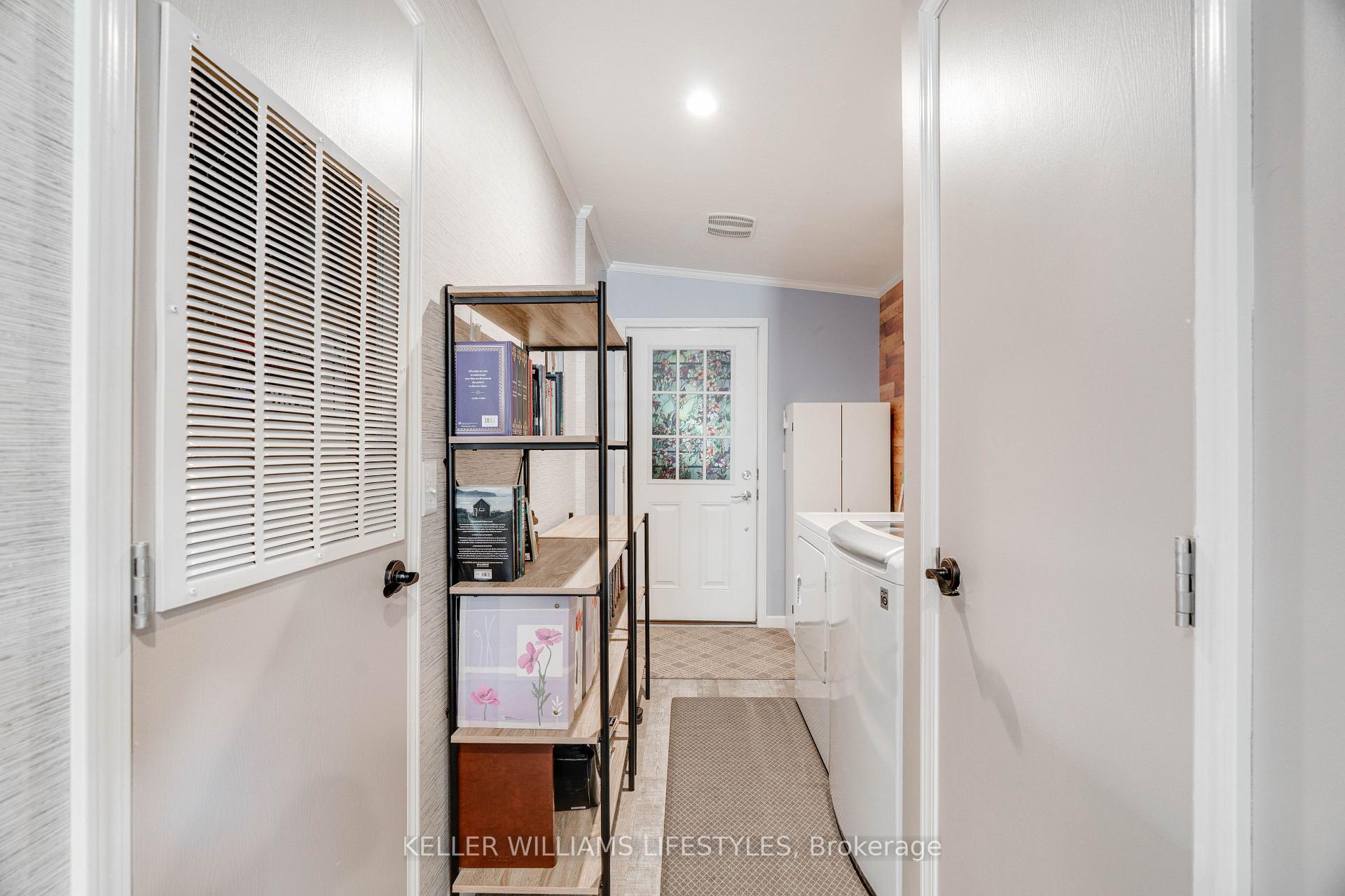Photo 15 of 21 Kellestine Drive, Strathroy-Caradoc, SE — HOMEH