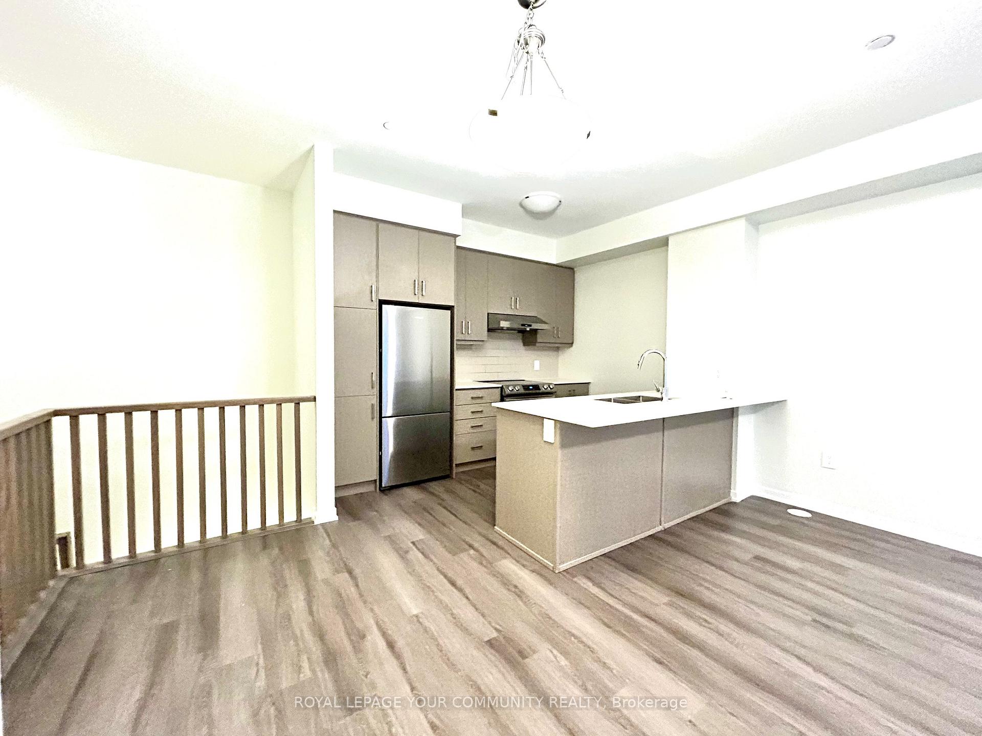 Photo 23 of Unit 76, 39 Honeycrisp Crescent, Vaughan, Vaughan Corporate Centre — HOMEH