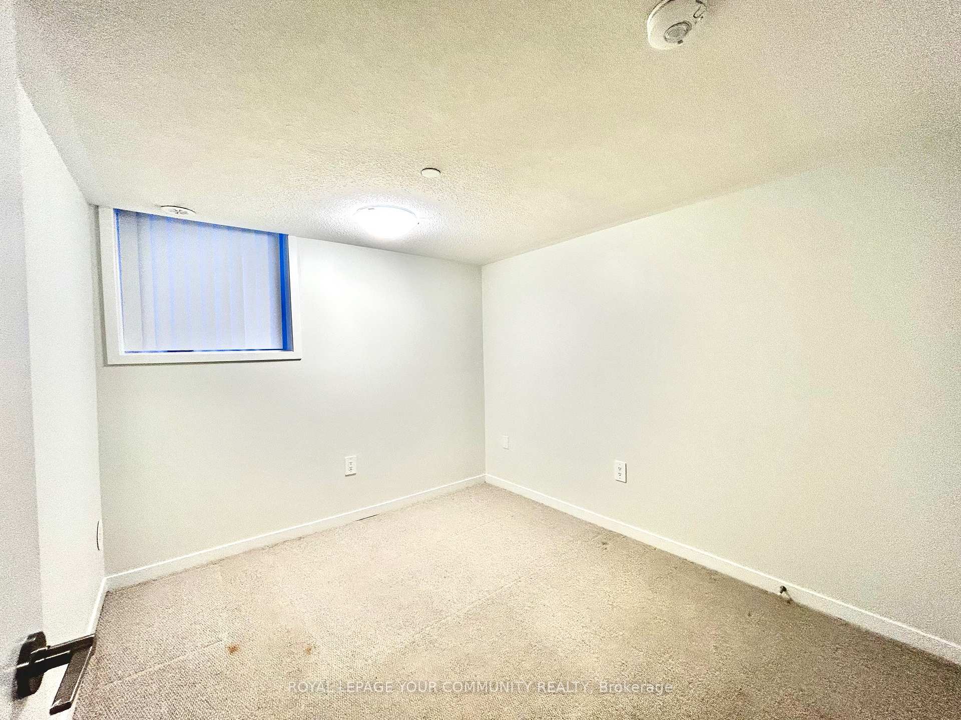 Photo 13 of Unit 76, 39 Honeycrisp Crescent, Vaughan, Vaughan Corporate Centre — HOMEH