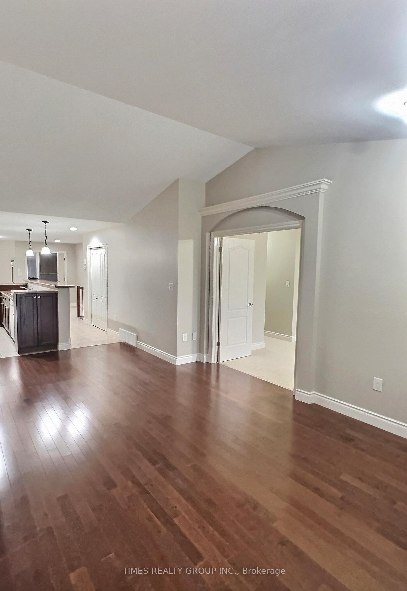 Photo 9 of 1515 Skinner Street, LaSalle — HOMEH