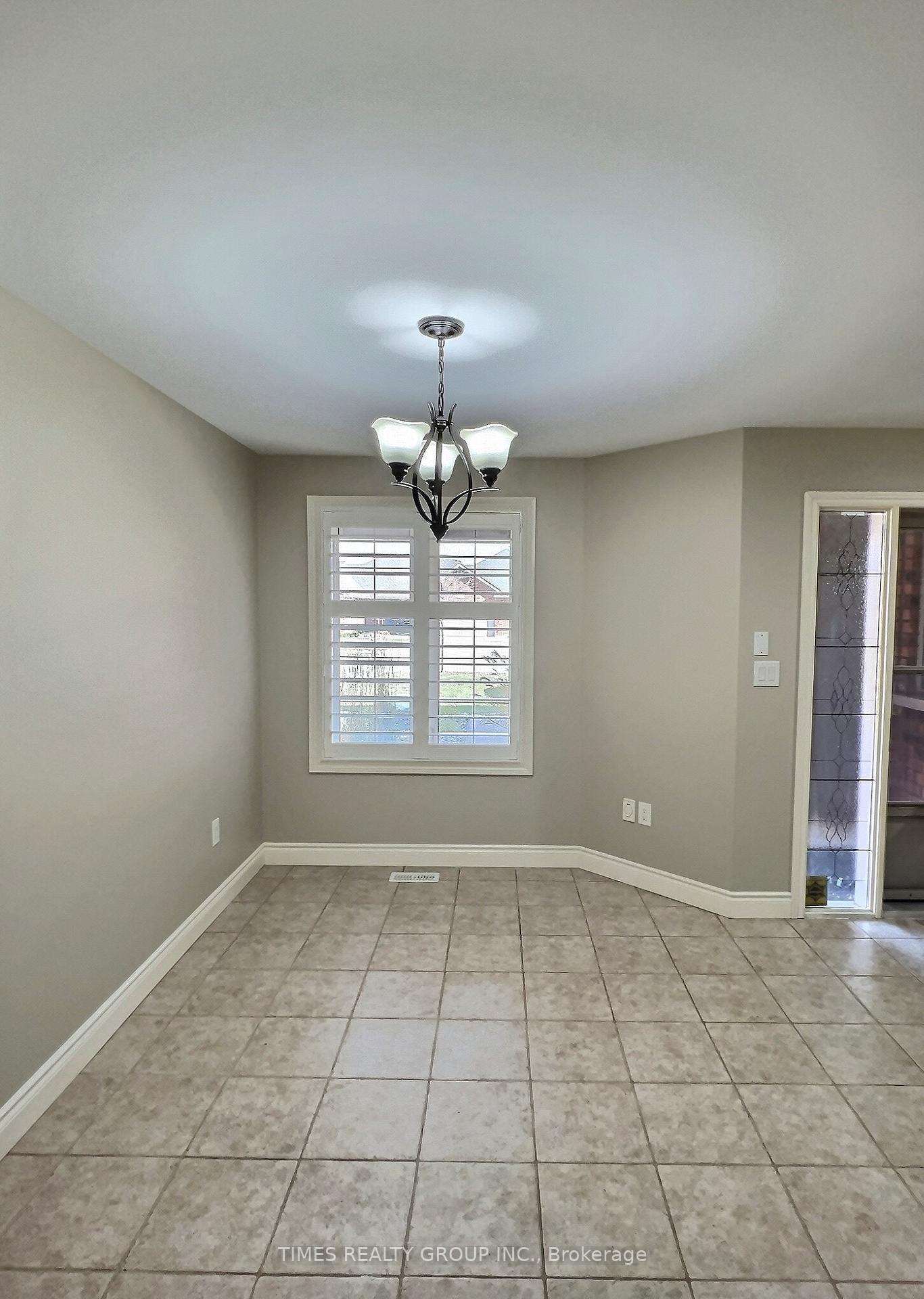 Photo 32 of 1515 Skinner Street, LaSalle — HOMEH