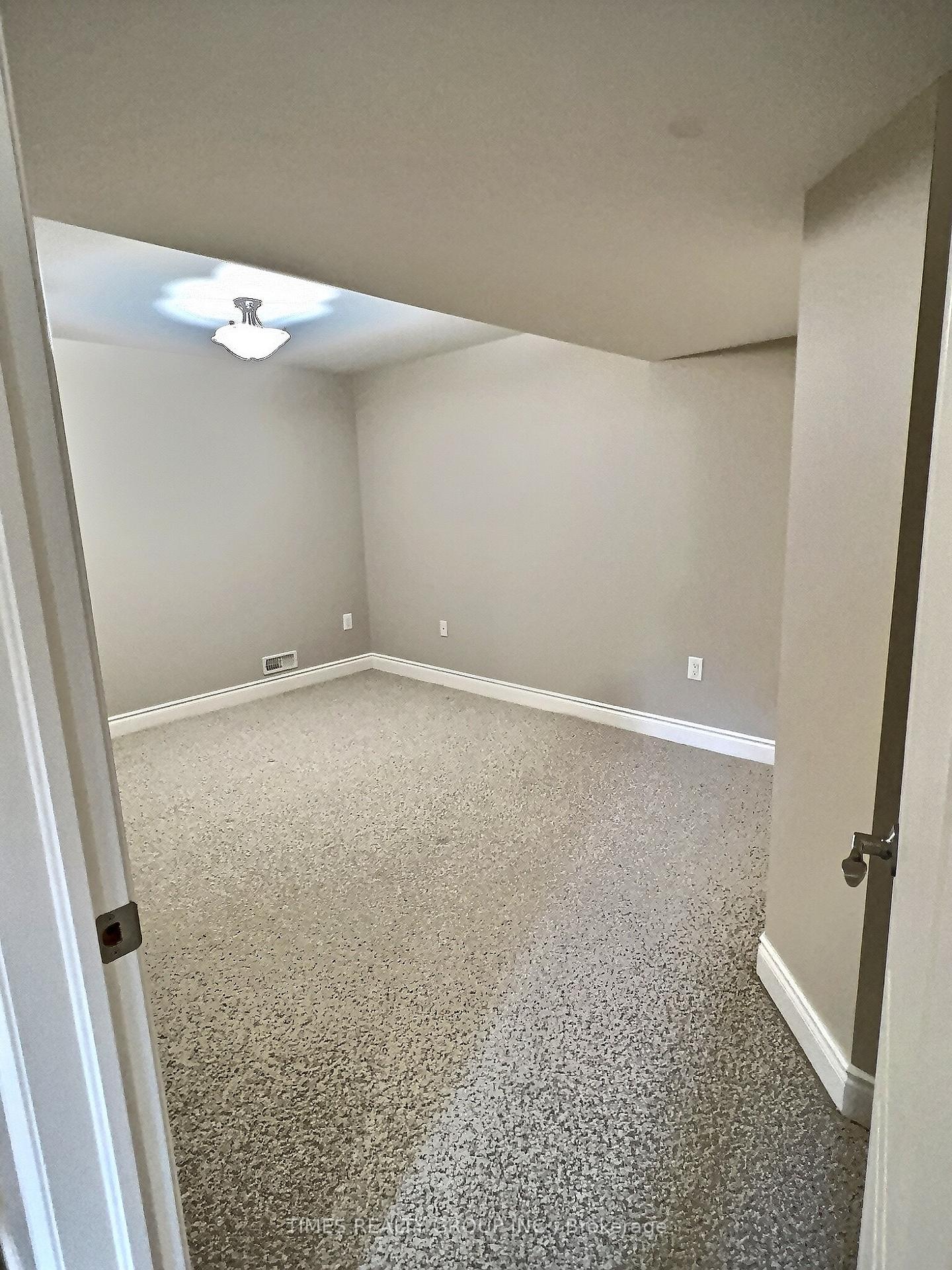 Photo 21 of 1515 Skinner Street, LaSalle — HOMEH