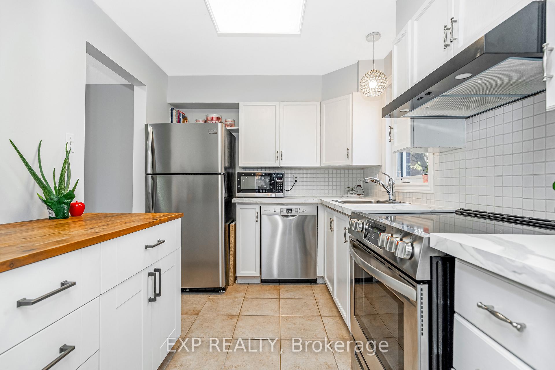 Photo 17 of Unit 104, 1820 Marsala Crescent, Ottawa, Fallingbrook/Pineridge — HOMEH