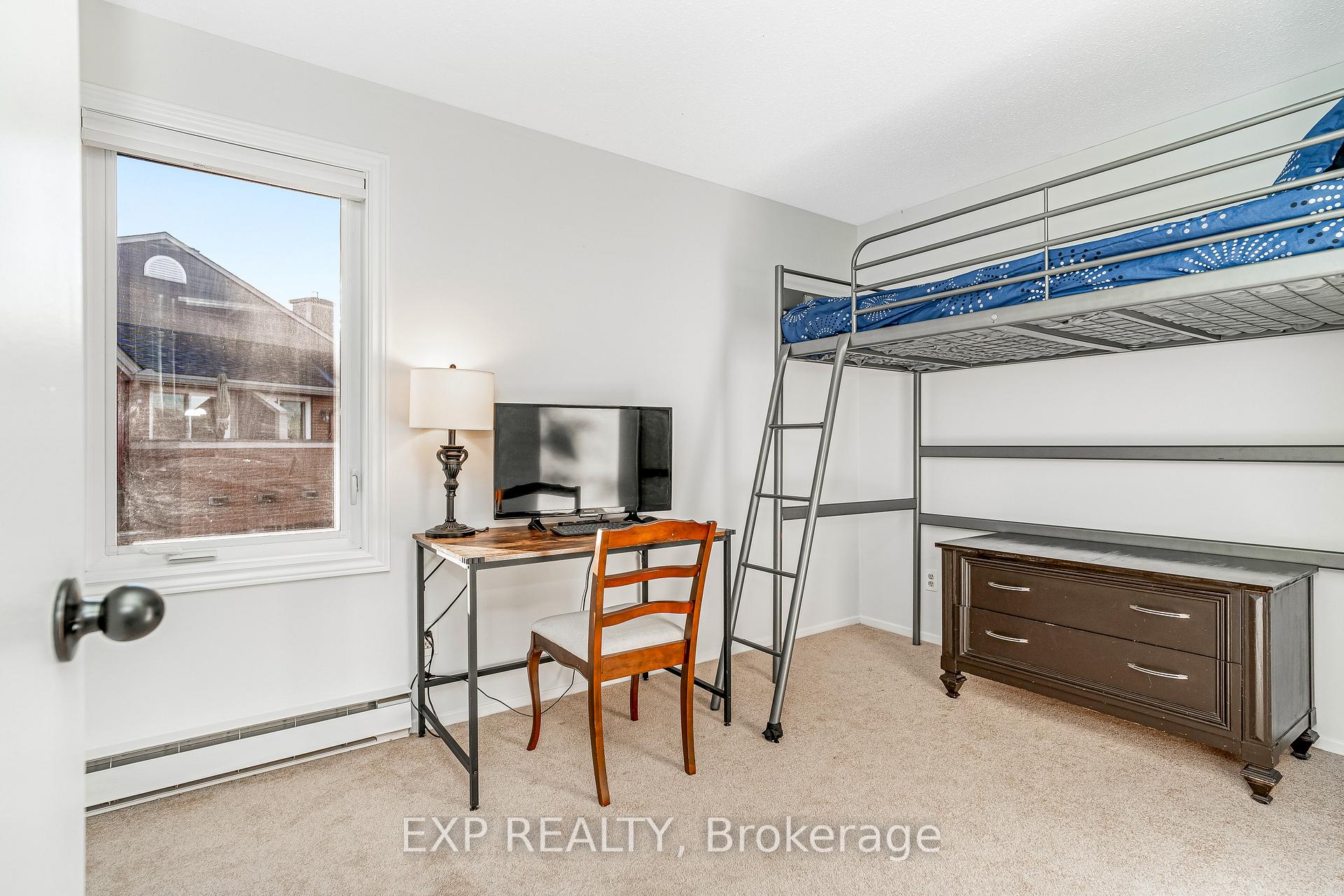 Photo 7 of Unit 104, 1820 Marsala Crescent, Ottawa, Fallingbrook/Pineridge — HOMEH