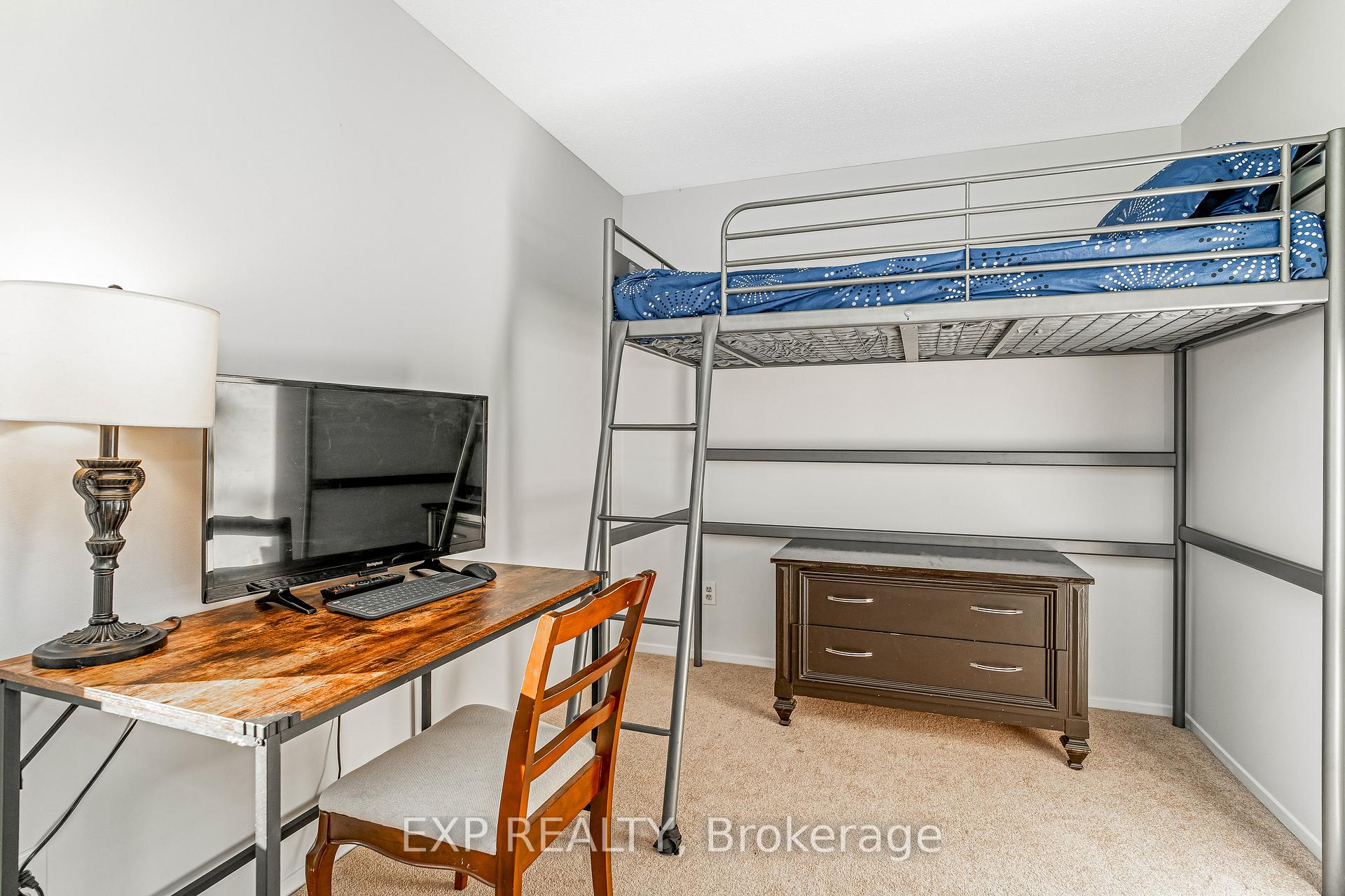 Photo 9 of Unit 104, 1820 Marsala Crescent, Ottawa, Fallingbrook/Pineridge — HOMEH