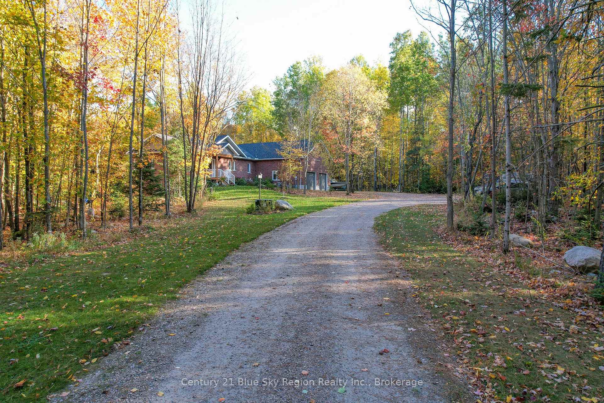 Photo 25 of 503 Ski Hill Road, Powassan — HOMEH