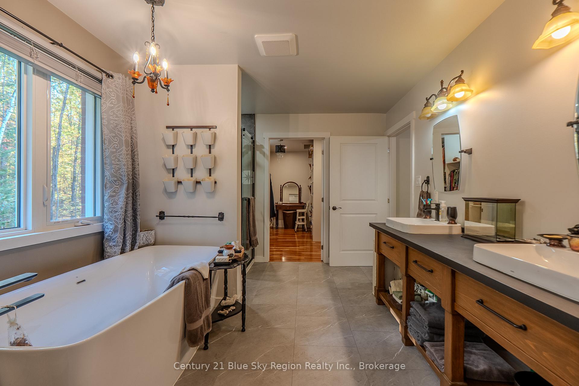 Photo 32 of 503 Ski Hill Road, Powassan — HOMEH