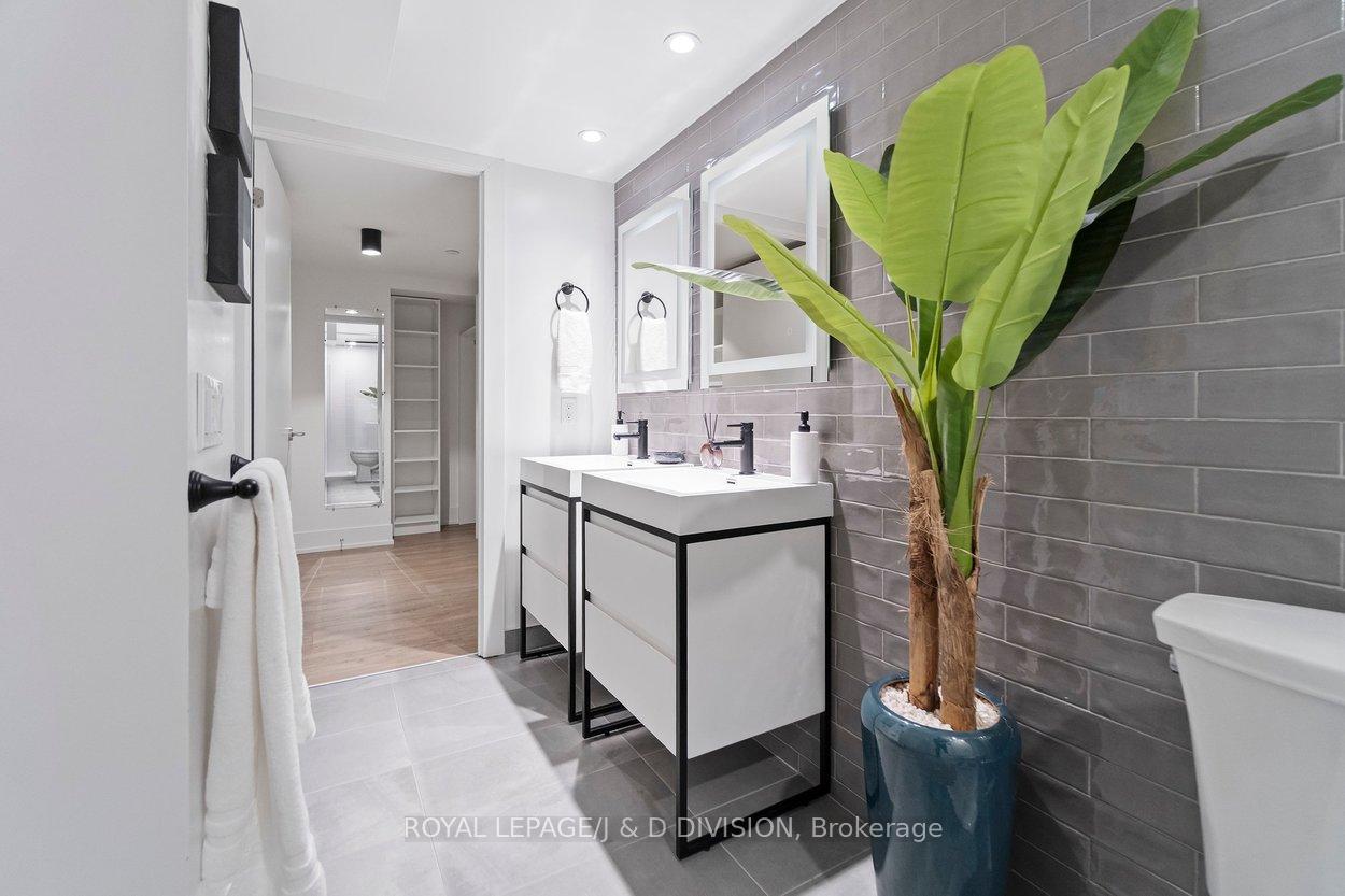 Photo 28 of Unit 409, 150 Logan Avenue, Toronto, South Riverdale — HOMEH