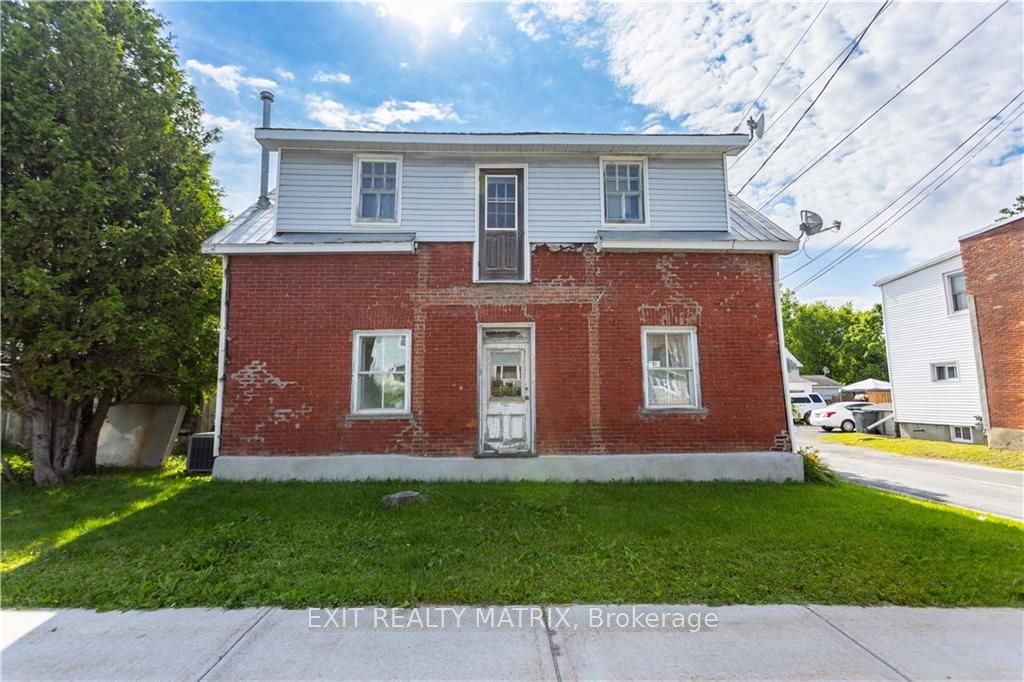 Photo 1 of 81 High Street, Champlain, Vankleek Hill — HOMEH