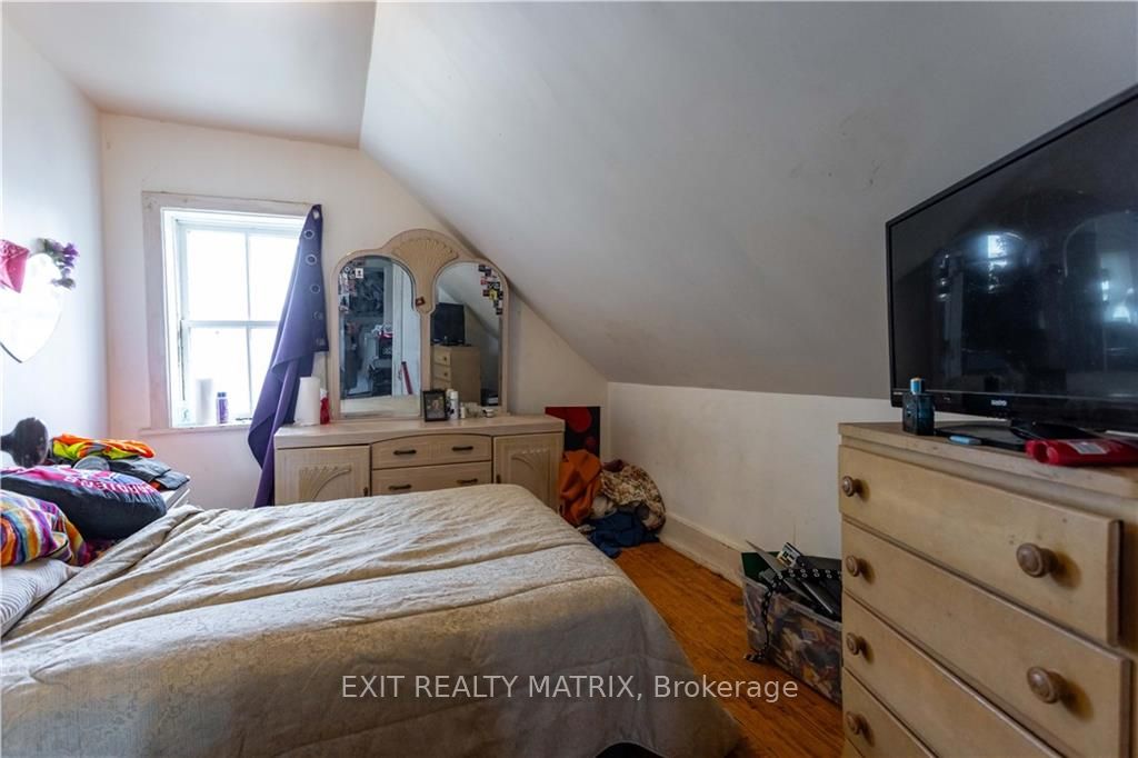 Photo 12 of 81 High Street, Champlain, Vankleek Hill — HOMEH