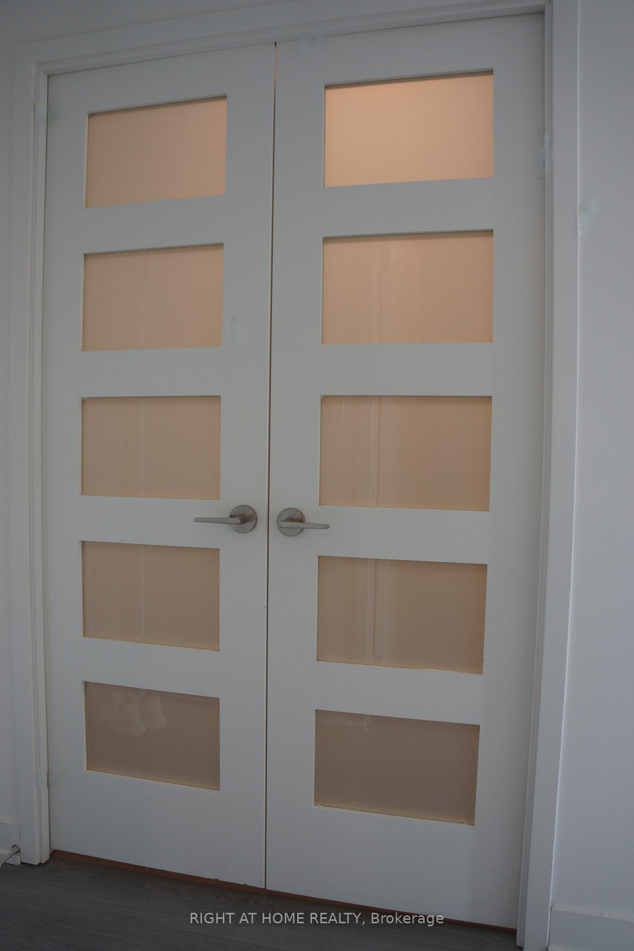 Photo 3 of Unit 1326, 8119 Birchmount Road, Markham, Unionville — HOMEH