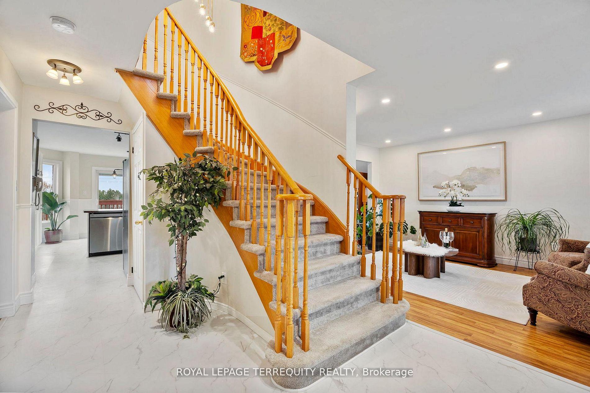 Photo 27 of 1080 Wildrose Crescent, Pickering, Liverpool — HOMEH