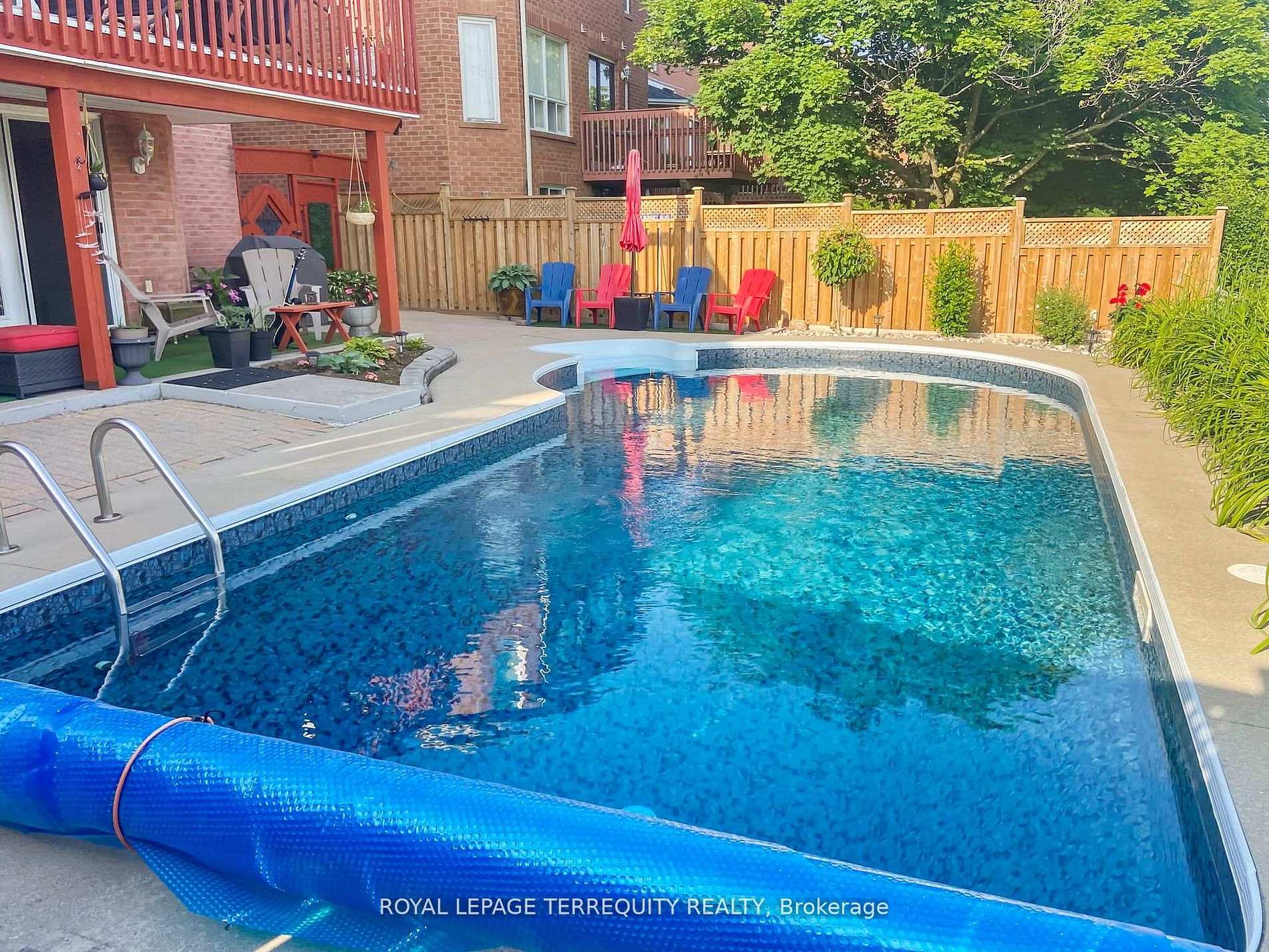 Photo 33 of 1080 Wildrose Crescent, Pickering, Liverpool — HOMEH