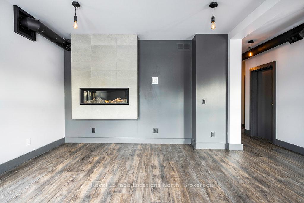 Photo 8 of Unit 2, 20 Alice Street E, Blue Mountains — HOMEH
