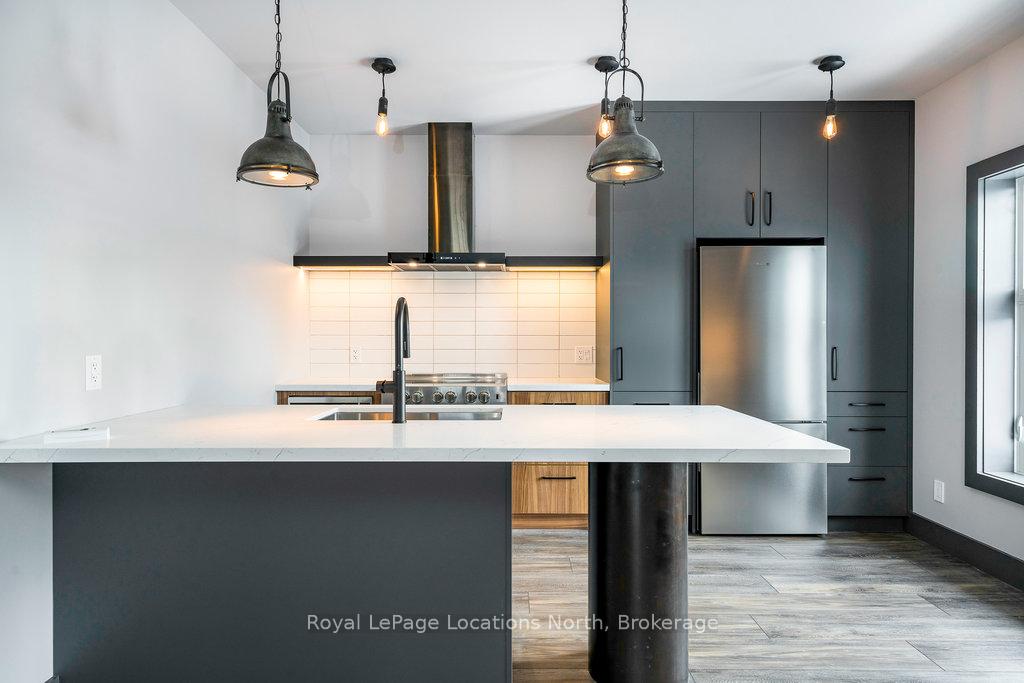 Photo 14 of Unit 2, 20 Alice Street E, Blue Mountains — HOMEH