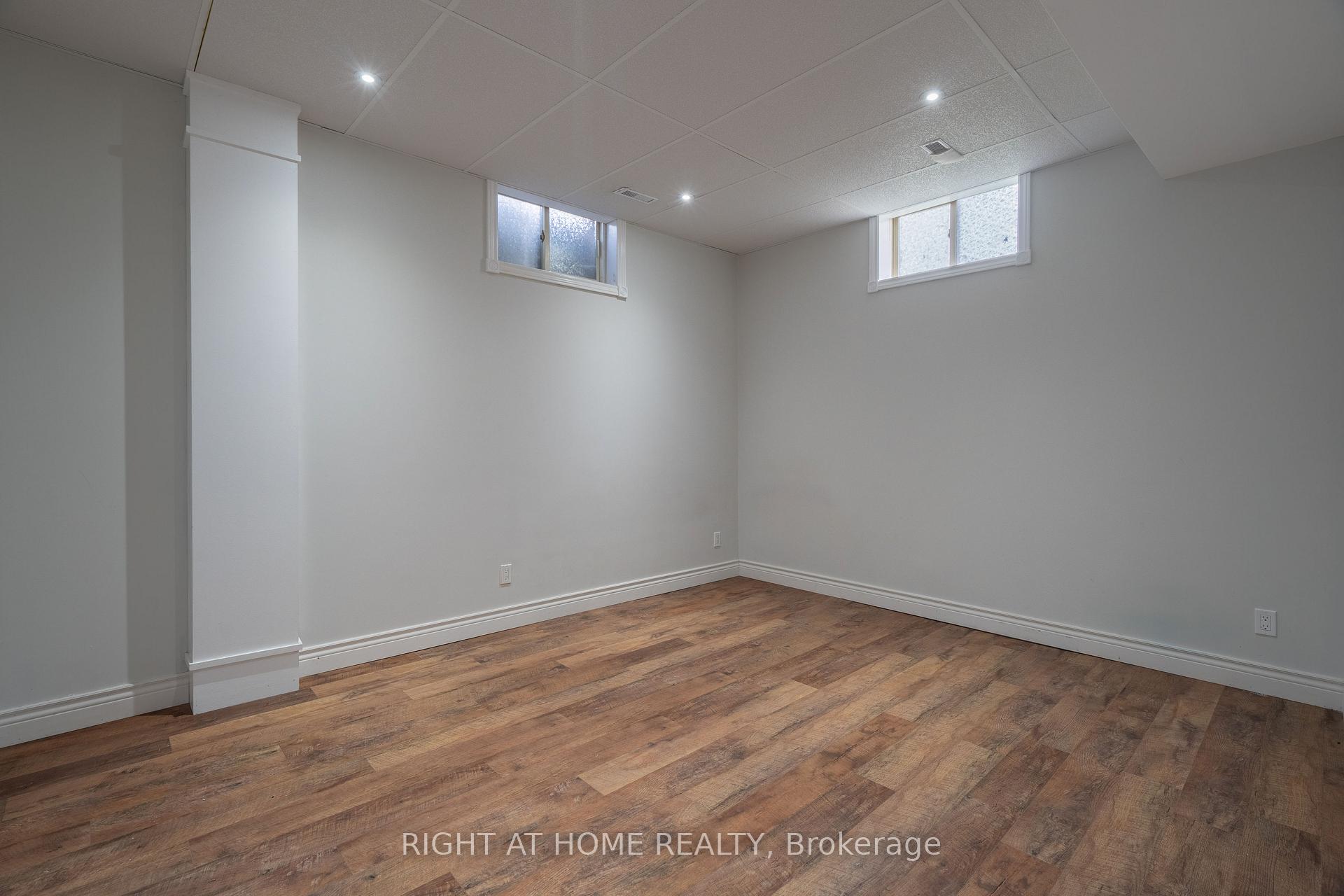 Photo 16 of 2205 Coronation Boulevard, Cambridge, Galt City Centre — HOMEH