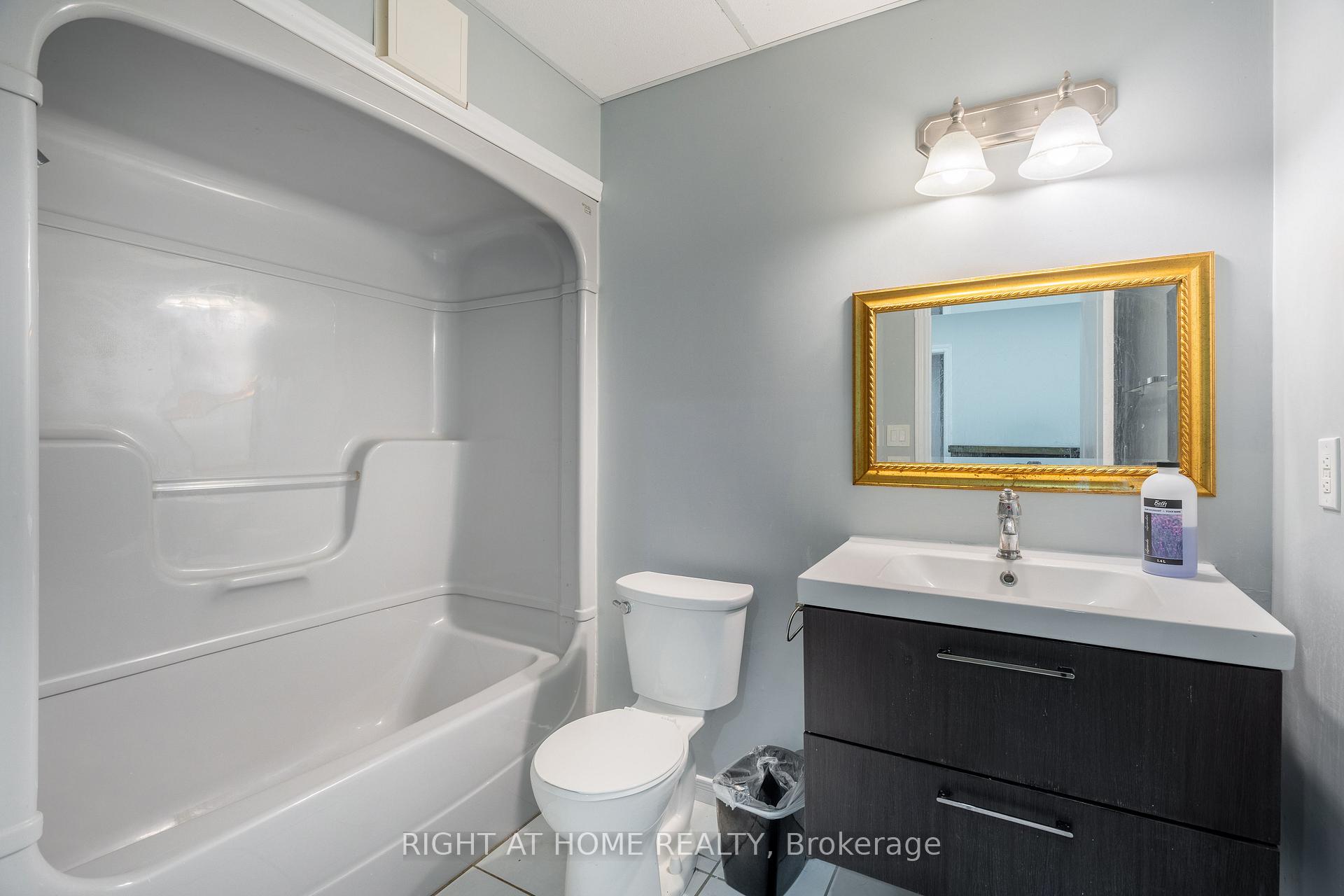 Photo 22 of 2205 Coronation Boulevard, Cambridge, Galt City Centre — HOMEH