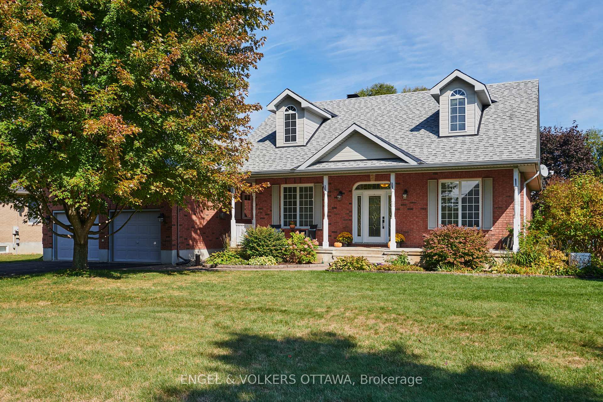 Photo 1 of 1491 Stableview Way, Ottawa, Greely — HOMEH