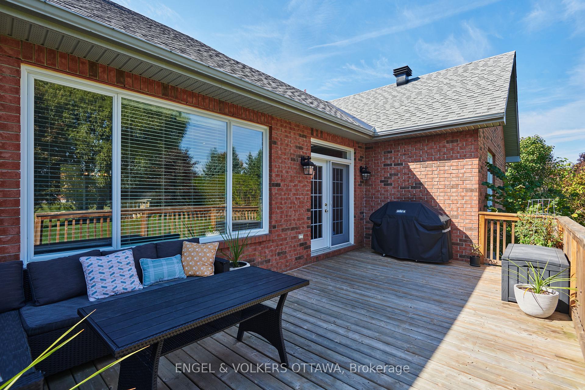 Photo 28 of 1491 Stableview Way, Ottawa, Greely — HOMEH