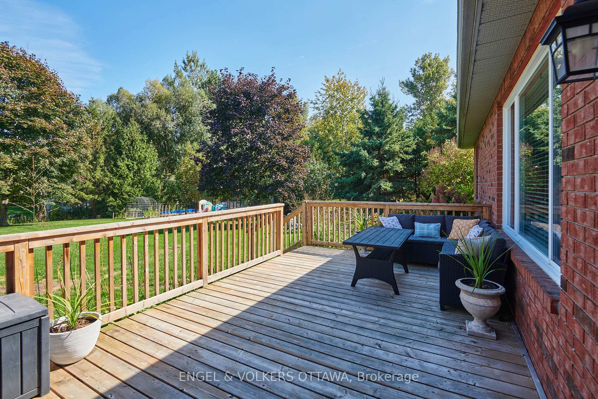 Photo 29 of 1491 Stableview Way, Ottawa, Greely — HOMEH