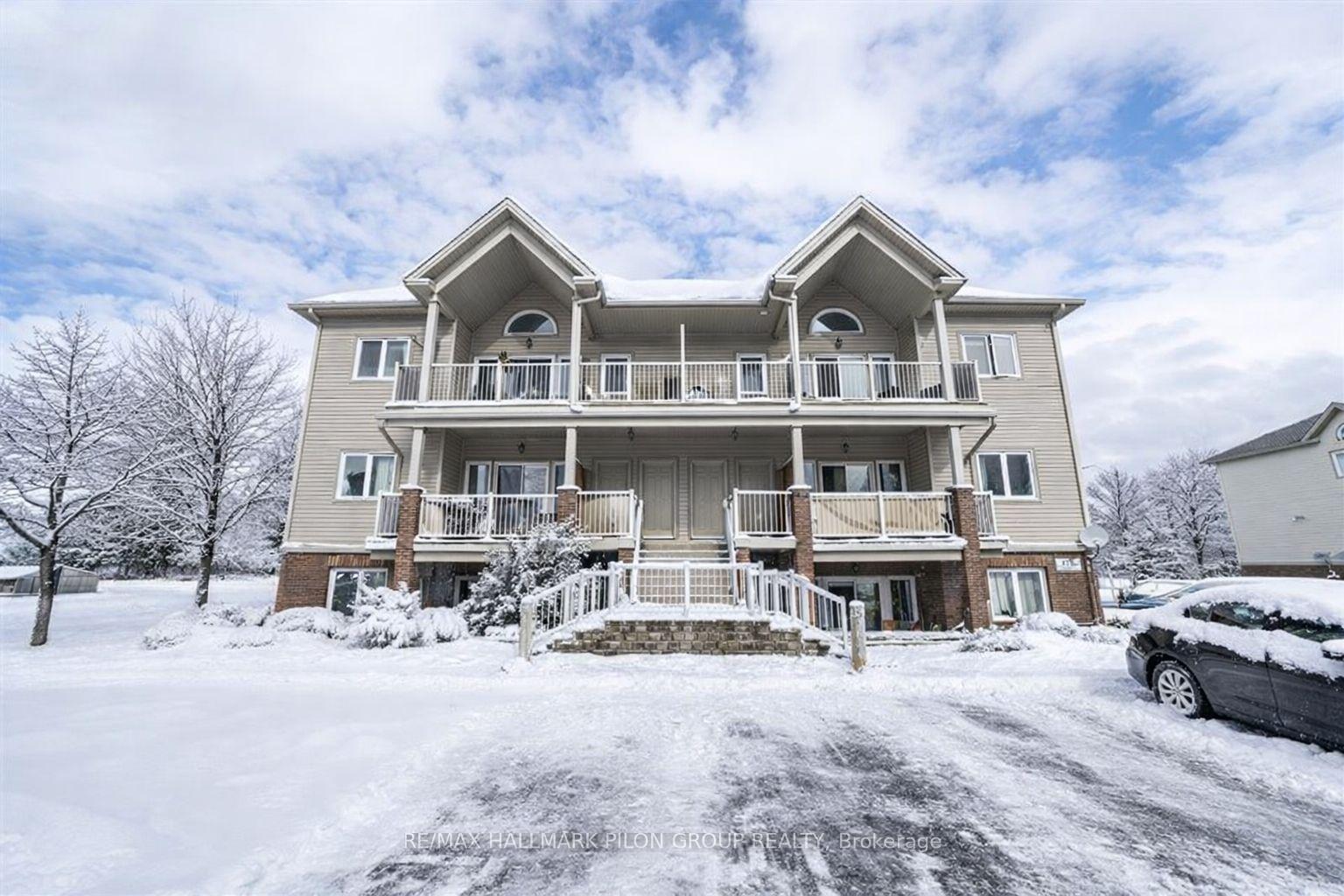 Photo 1 of Unit F, 157 Crestway Drive, Ottawa, Barrhaven East — HOMEH