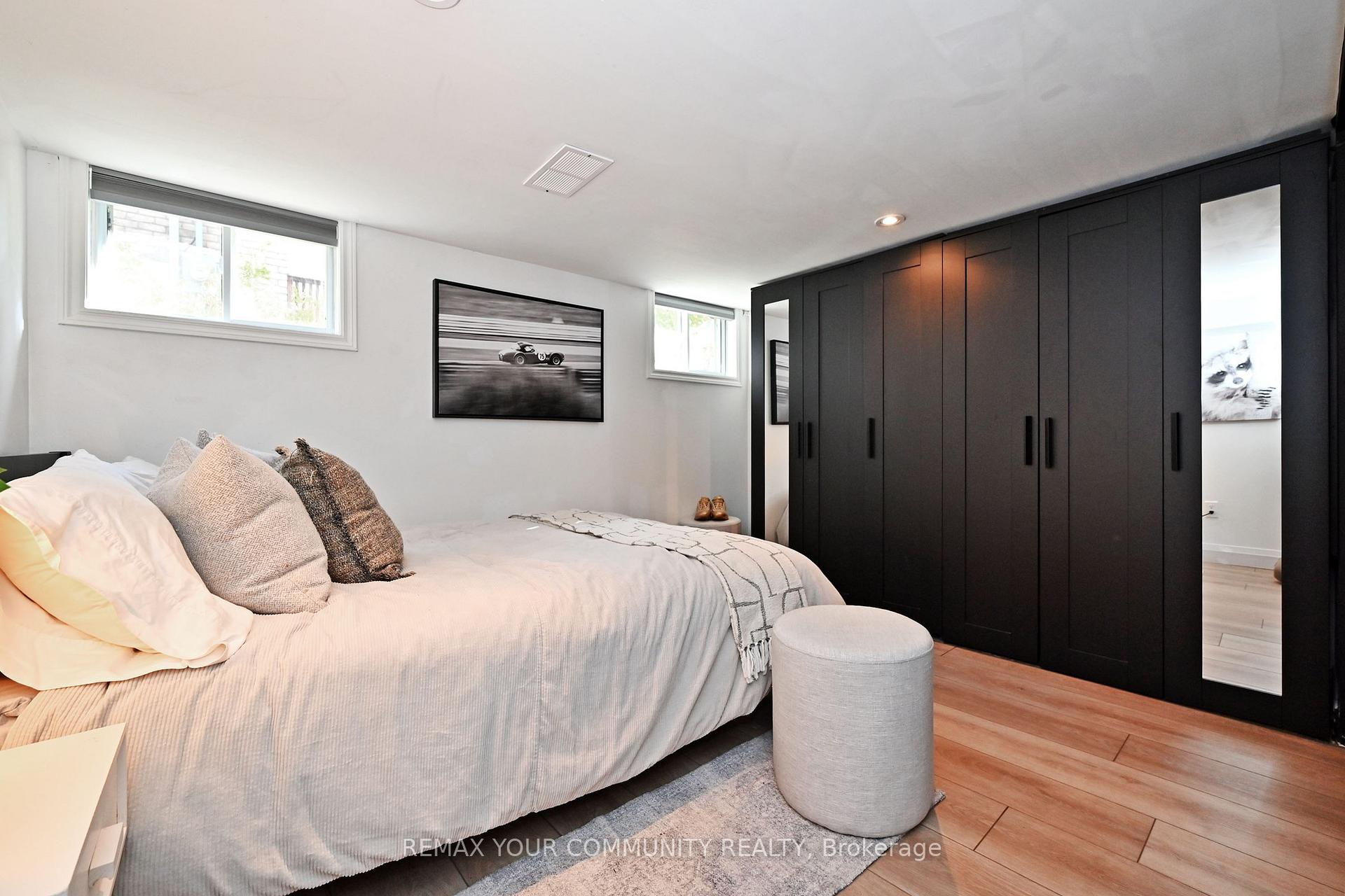 Photo 16 of 82 Centre Street, Aurora, Aurora Village — HOMEH