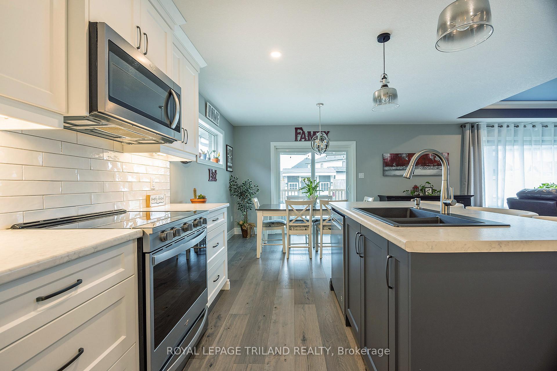 Photo 29 of 73 Renaissance Drive, St. Thomas — HOMEH