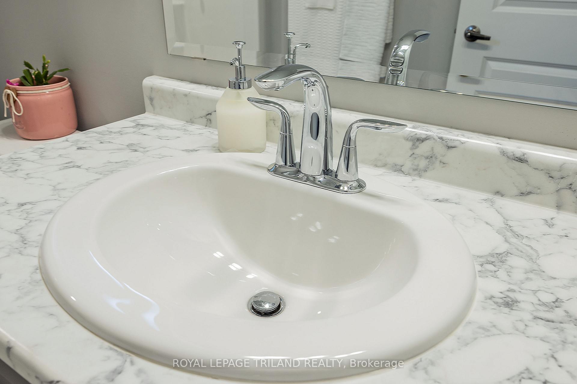 Photo 34 of 73 Renaissance Drive, St. Thomas — HOMEH