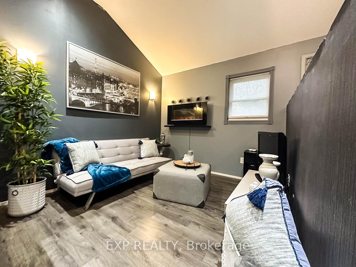 Photo 6 of 121 Cedar Street, Brighton — HOMEH