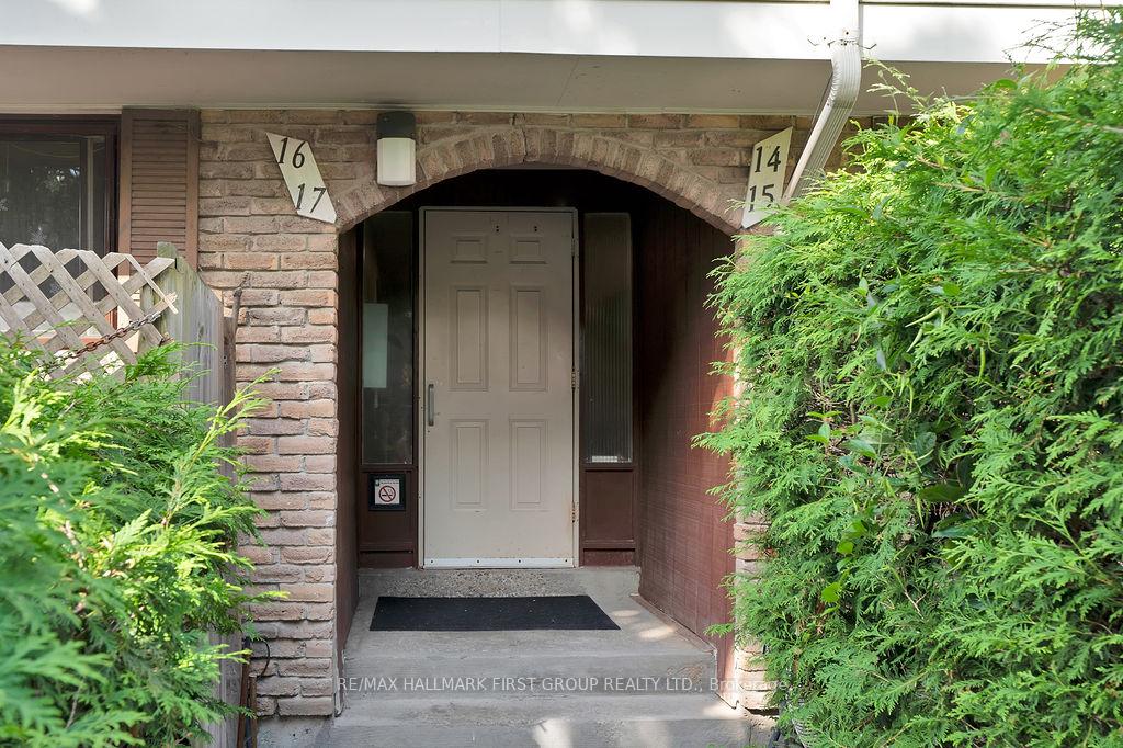 Photo 9 of Unit 14, 506 Normandy Street, Oshawa, Central — HOMEH
