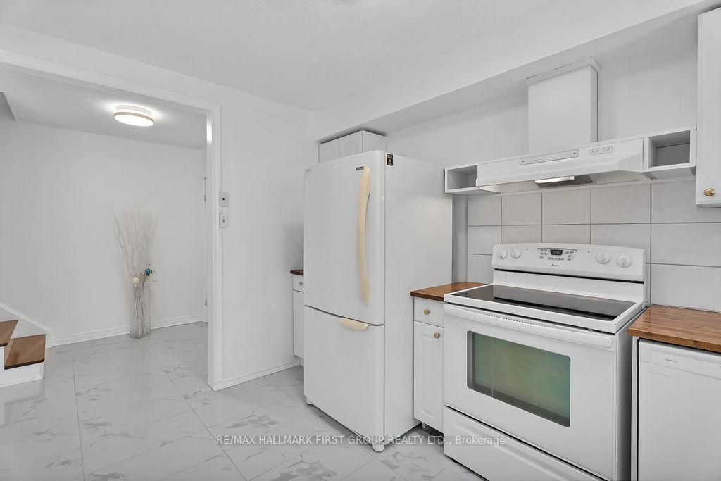 Photo 12 of Unit 14, 506 Normandy Street, Oshawa, Central — HOMEH