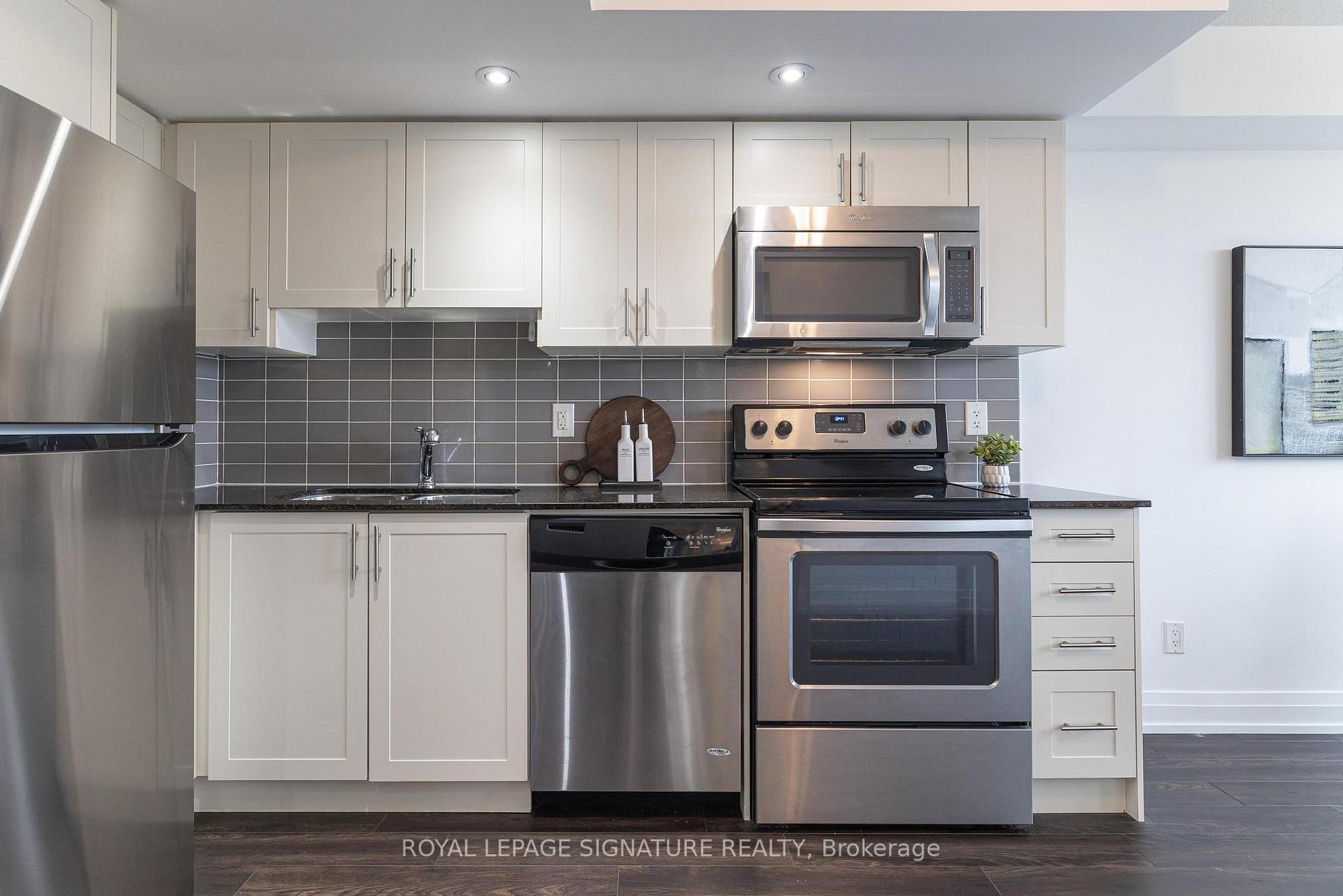 Photo 3 of Unit 502, 3520 Danforth Avenue, Scarborough, Oakridge — HOMEH