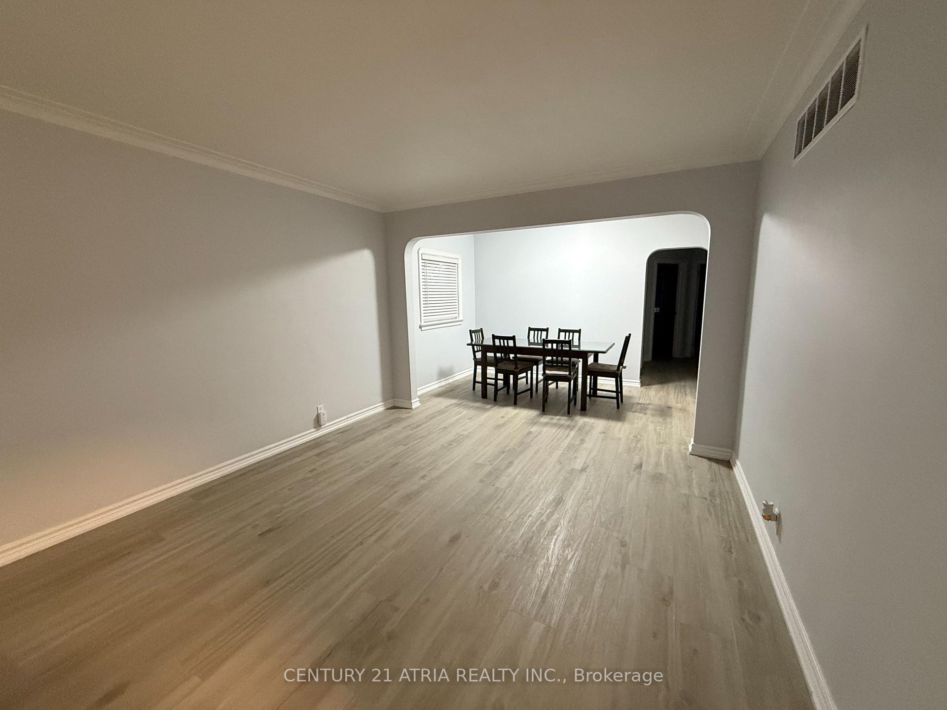 Photo 7 of 76 Holmstead Avenue, Toronto, O'Connor-Parkview — HOMEH