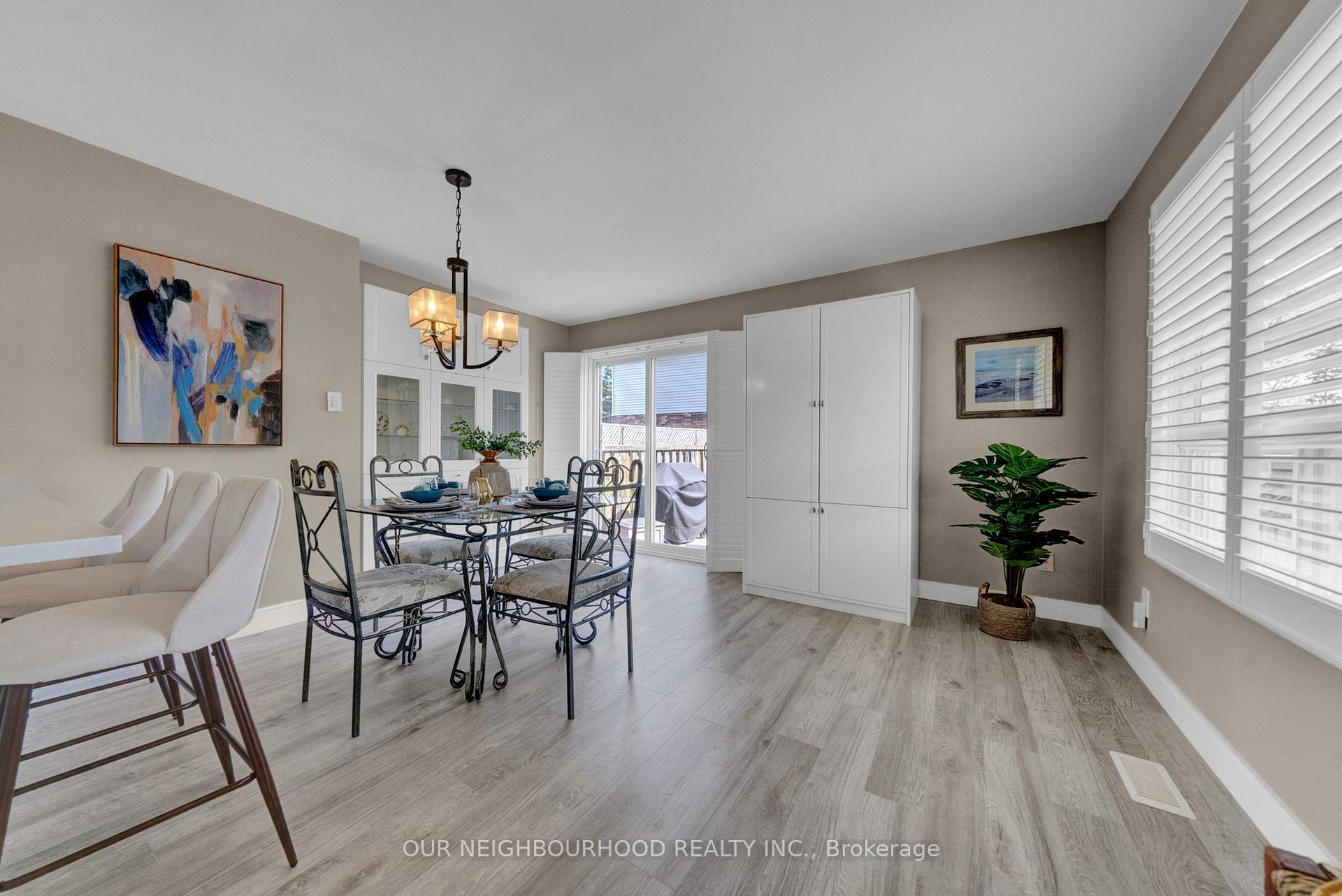 Photo 13 of 1 Sylvia Court, Clarington, Newcastle — HOMEH