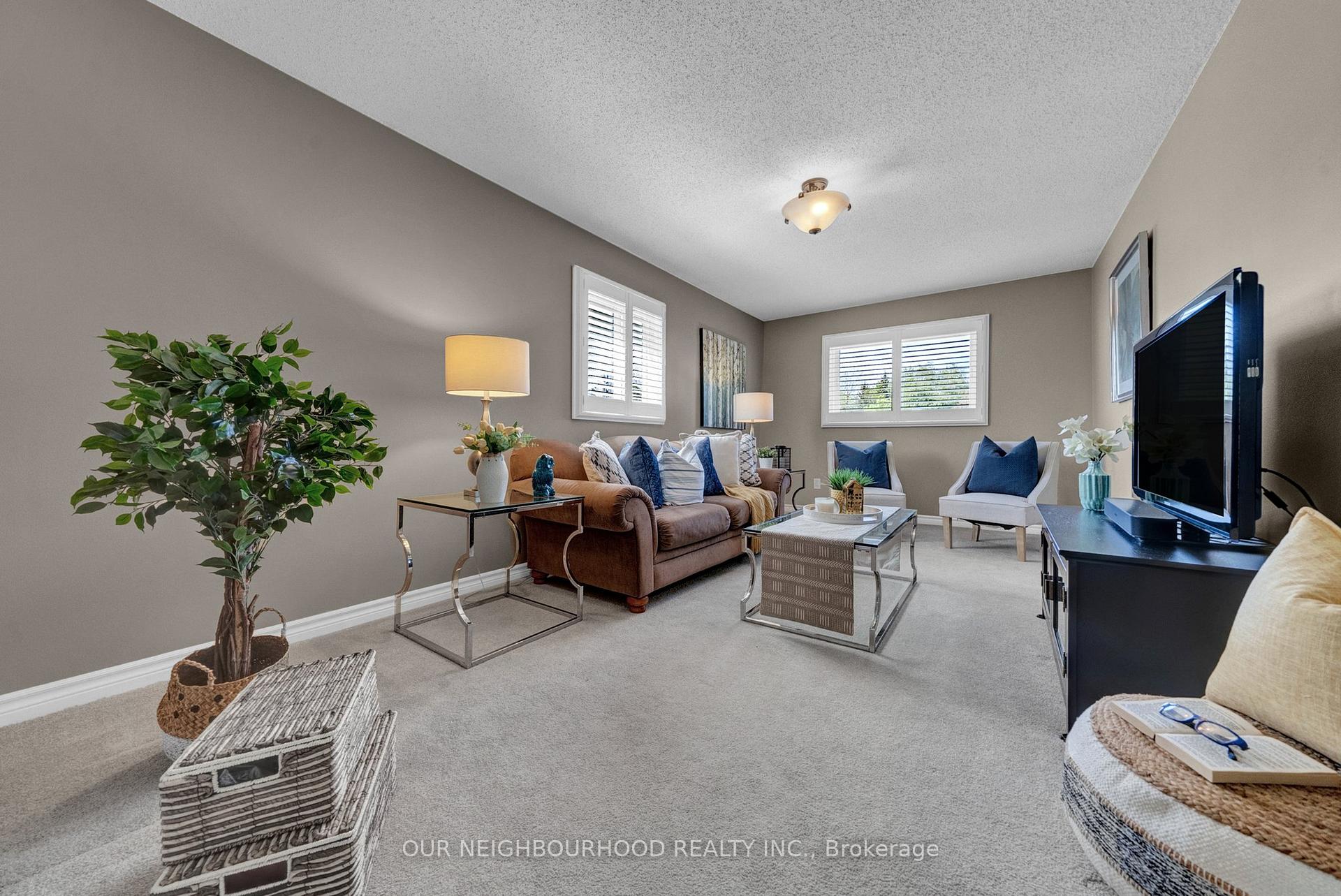 Photo 15 of 1 Sylvia Court, Clarington, Newcastle — HOMEH