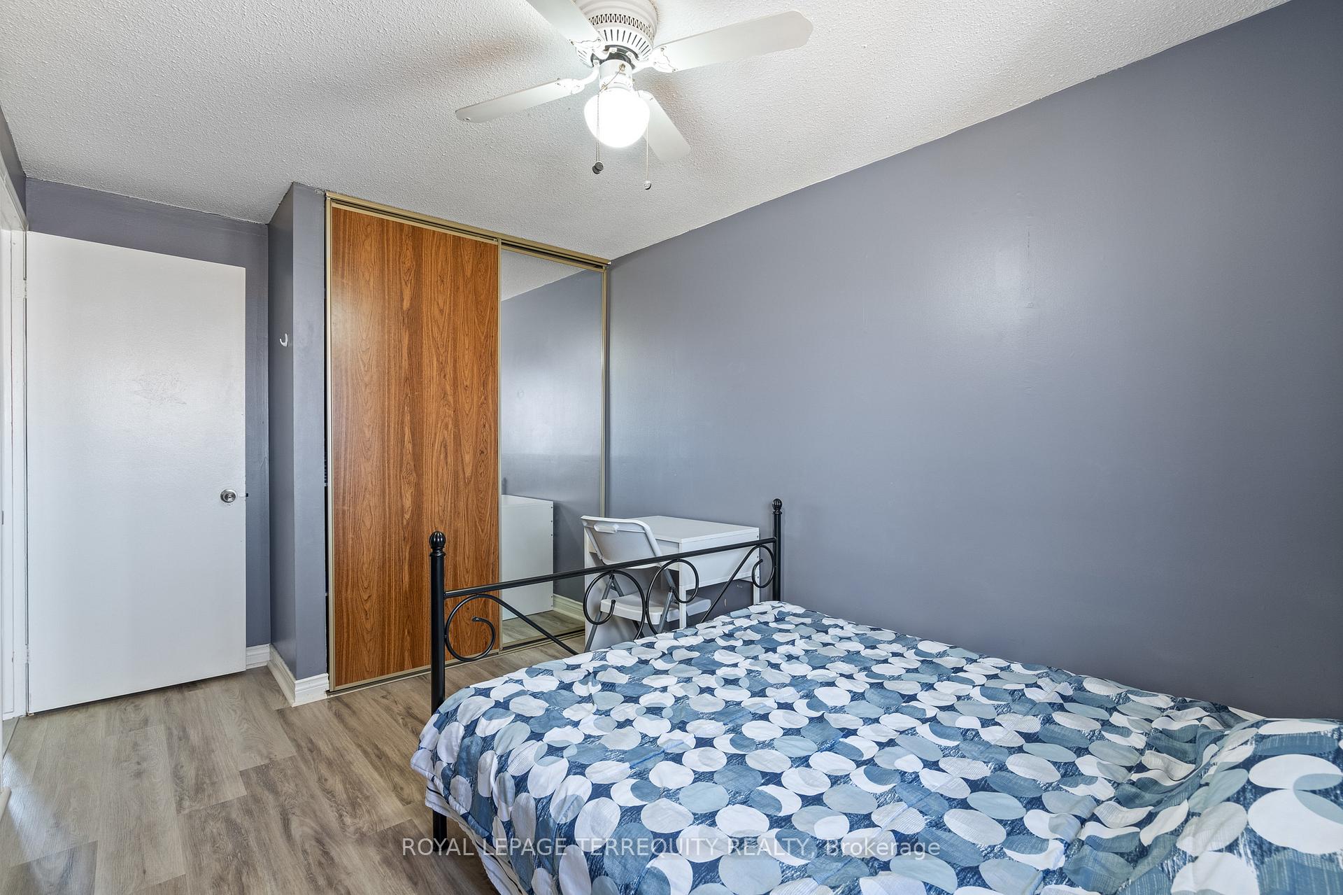 Photo 15 of Unit 53, 185 Denistoun Street, Welland, Broadway — HOMEH